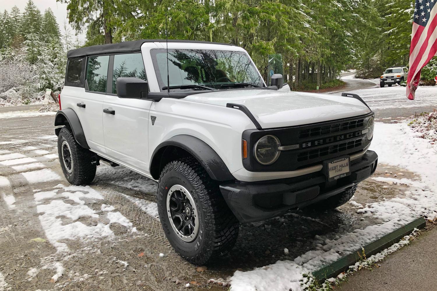 Ford Bronco Show me your BaseSquatch Sasq-in-snow