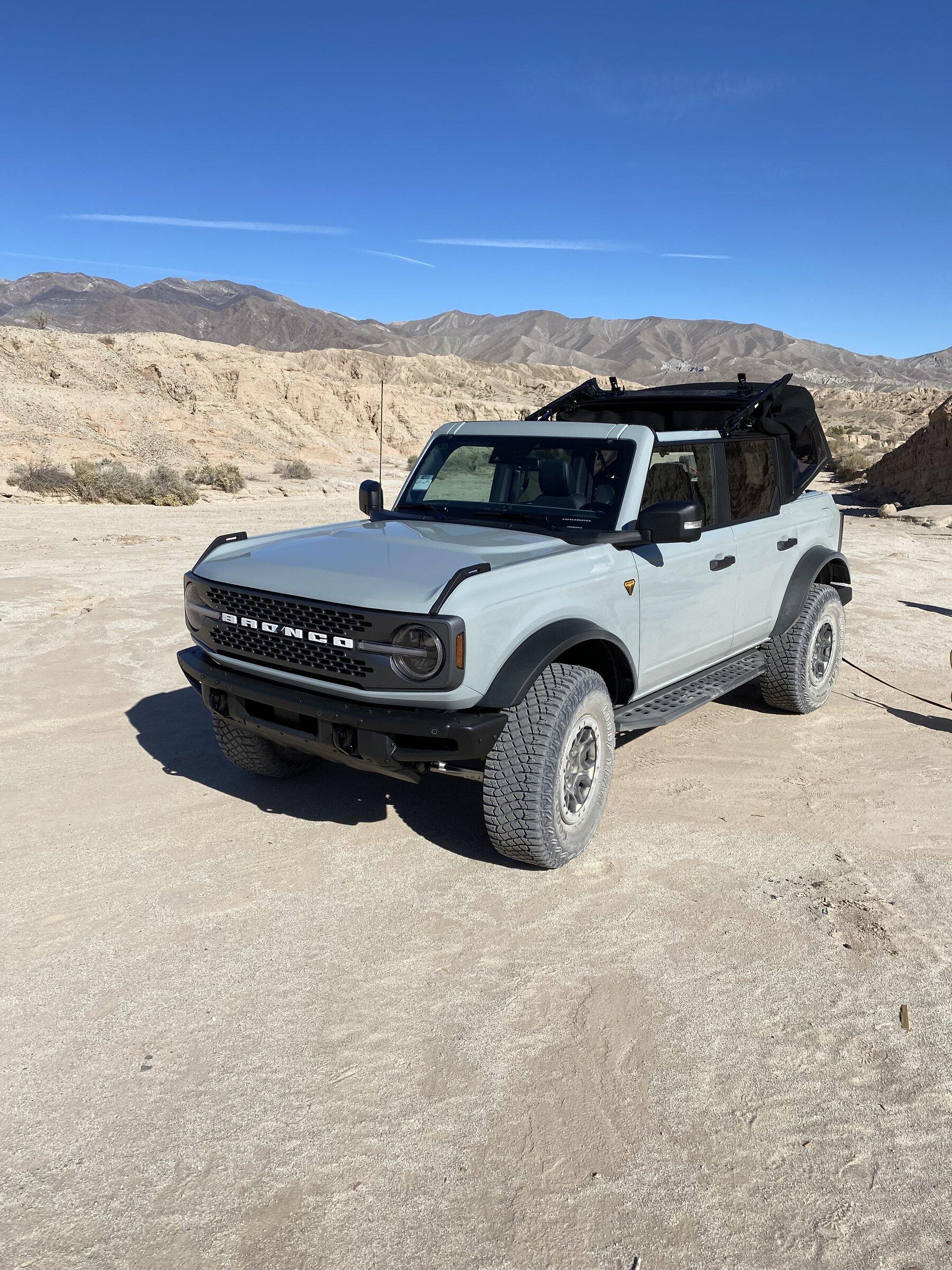 Ford Bronco Bronco off-road vs Gen 1 Raptor from an owner's perspective 7261BC7A-9A9B-41A8-9A64-E9F2913CE1C7