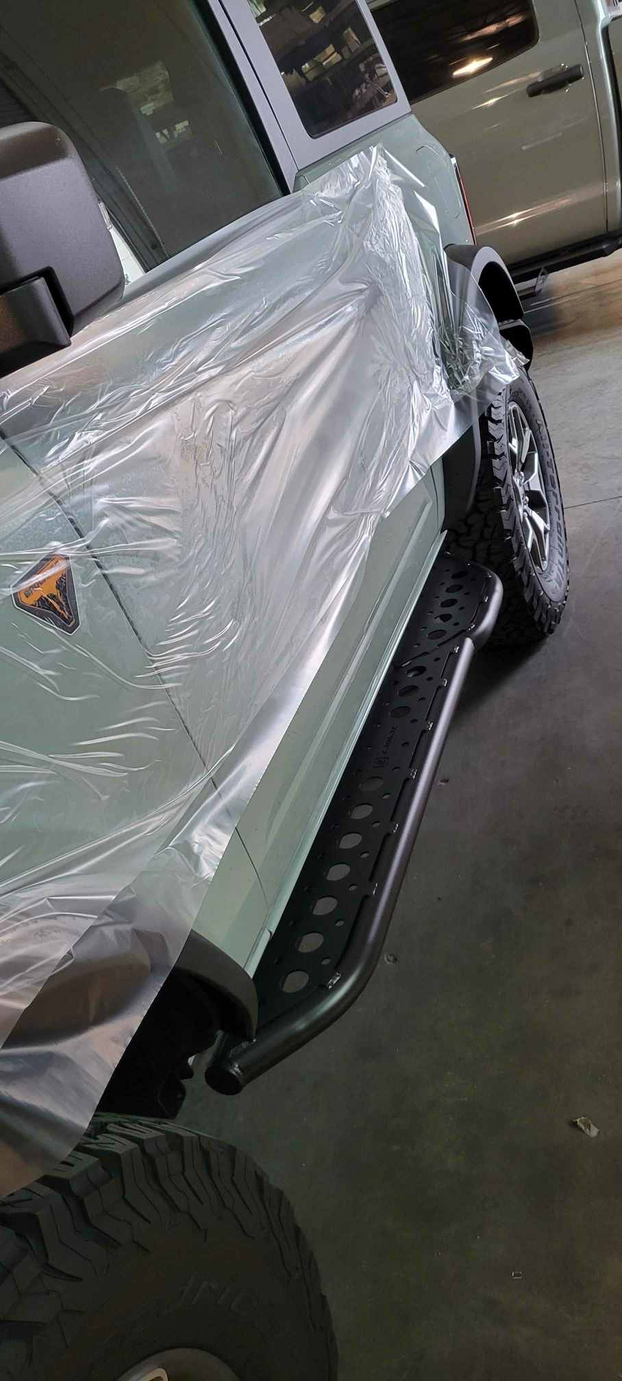 Ford Bronco Step bar with rock rails 3CD0EE33-D3A5-4AEB-9B24-B60EEEFFE617