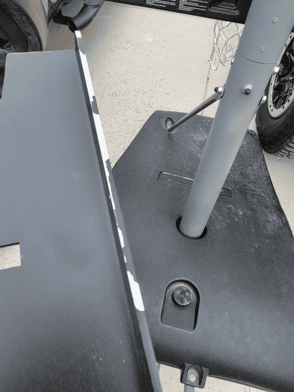 Ford Bronco Simple locking cargo area enclosure? 1639489376227