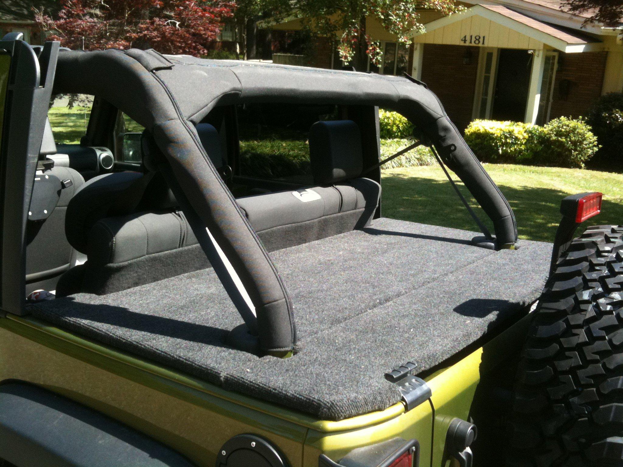 Ford Bronco Simple locking cargo area enclosure? Jeep Cargo Cover