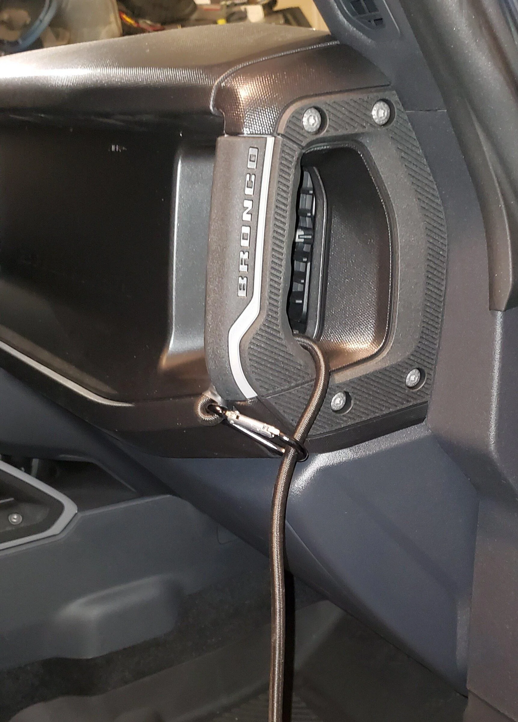 Ford Bronco Portable Passenger Entry Step (PermanentFix finished) 20211215_183126