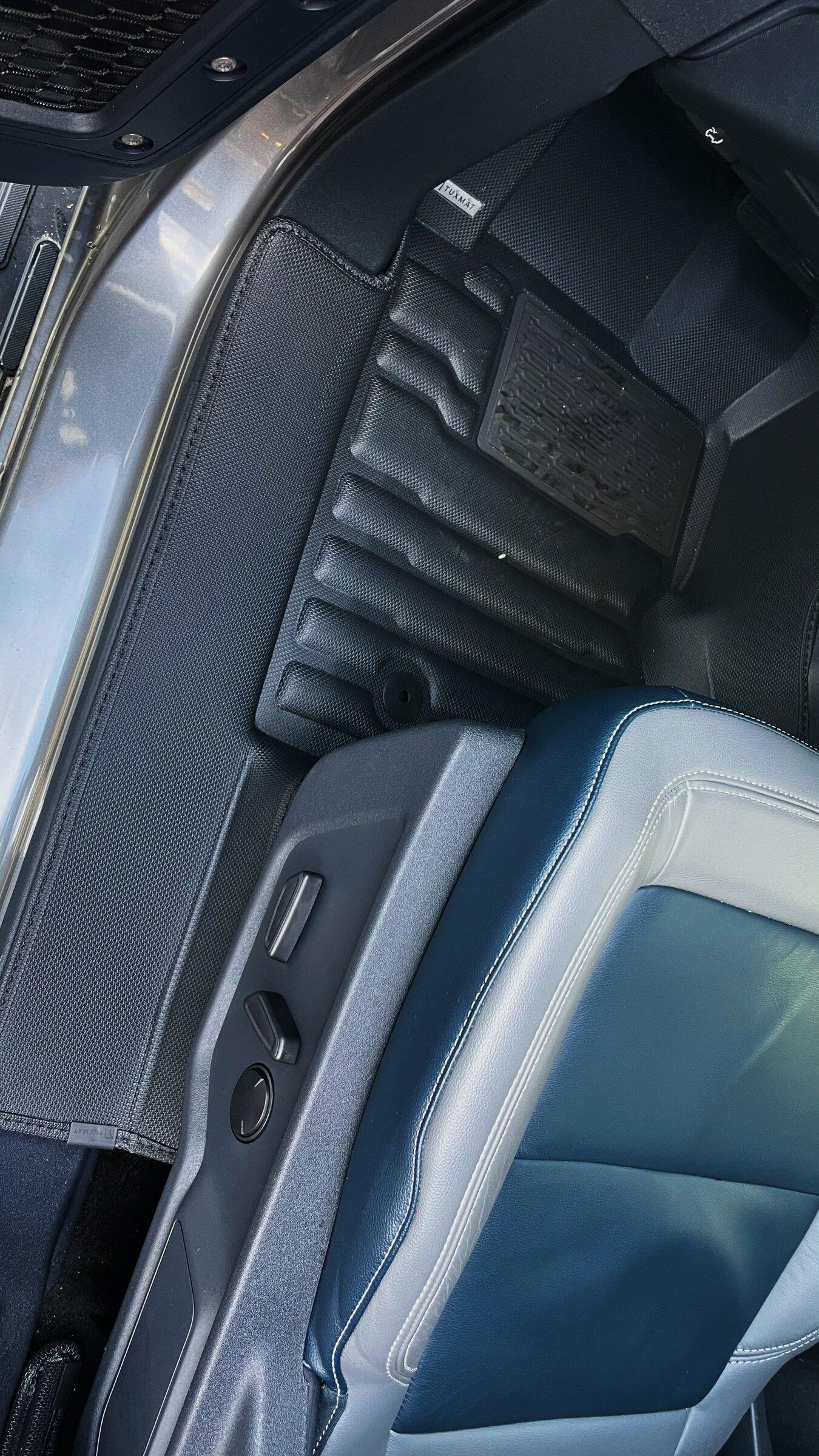 Ford Bronco Tuxmat Floor Mats DEFE07A9-A35C-48E2-A656-D7F5437ABC0C