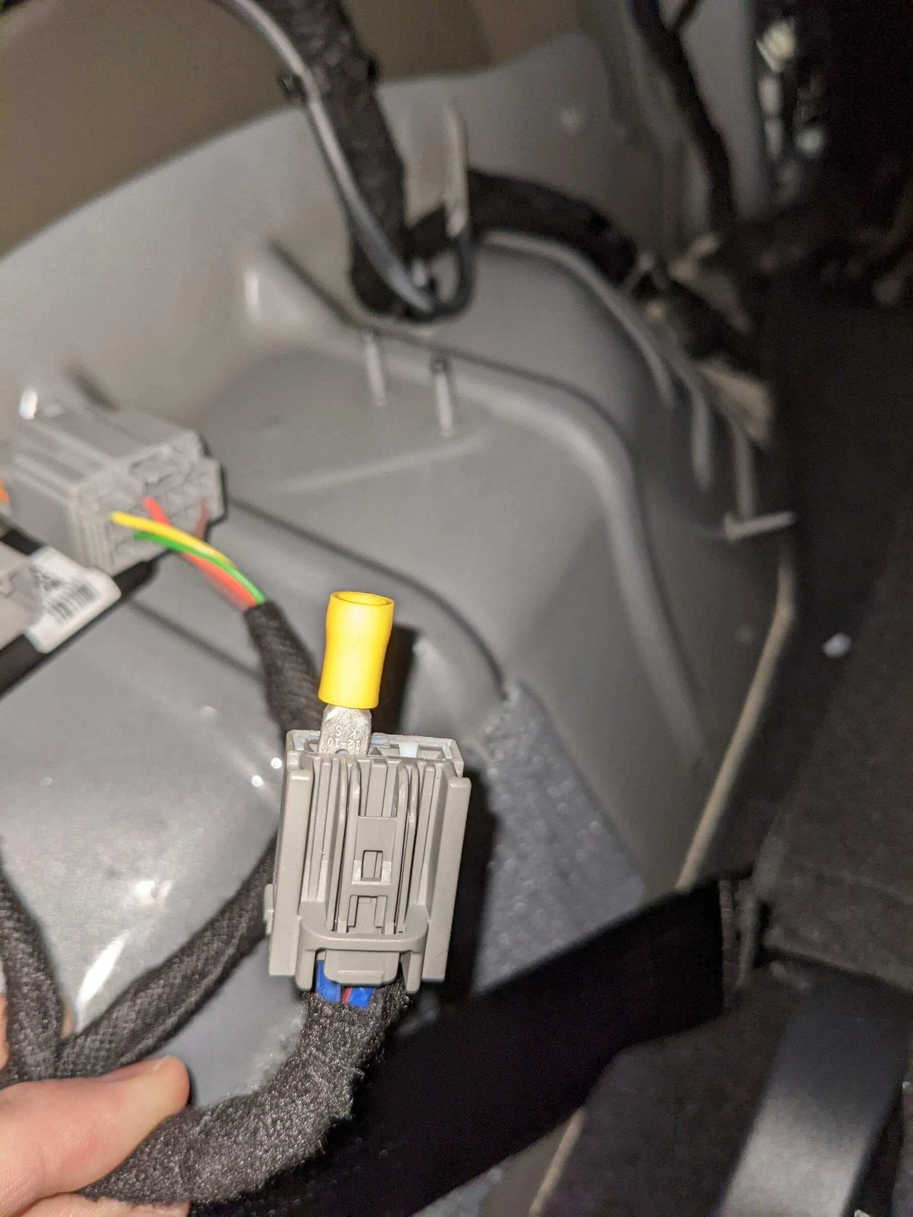 Ford Bronco Curt Plug-and-Play No-Splice Trailer Wiring Harness Out For Bronco PXL_20211217_154925113