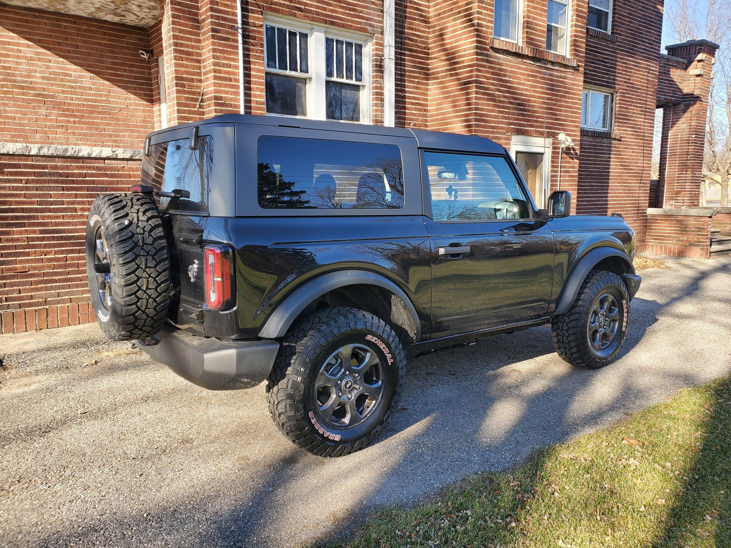 Ford Bronco SHADOW BLACK Bronco Club 20211217_112045