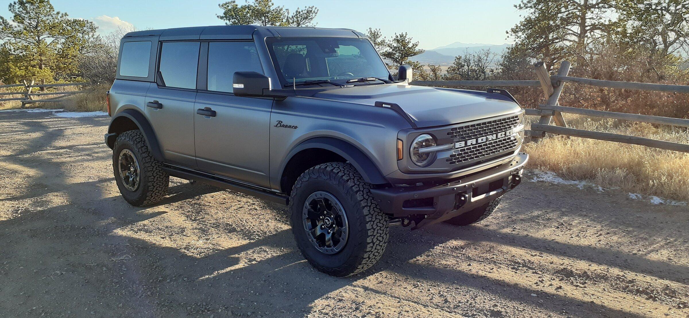 Ford Bronco CARBONIZED GRAY Bronco Club 20211217_152029