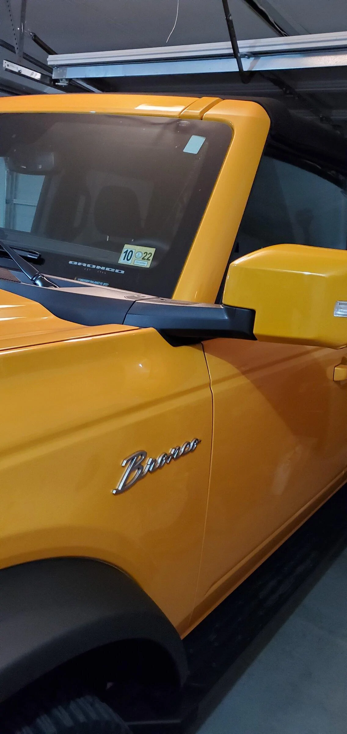 Ford Bronco CYBER ORANGE Bronco Club 20211115_185351