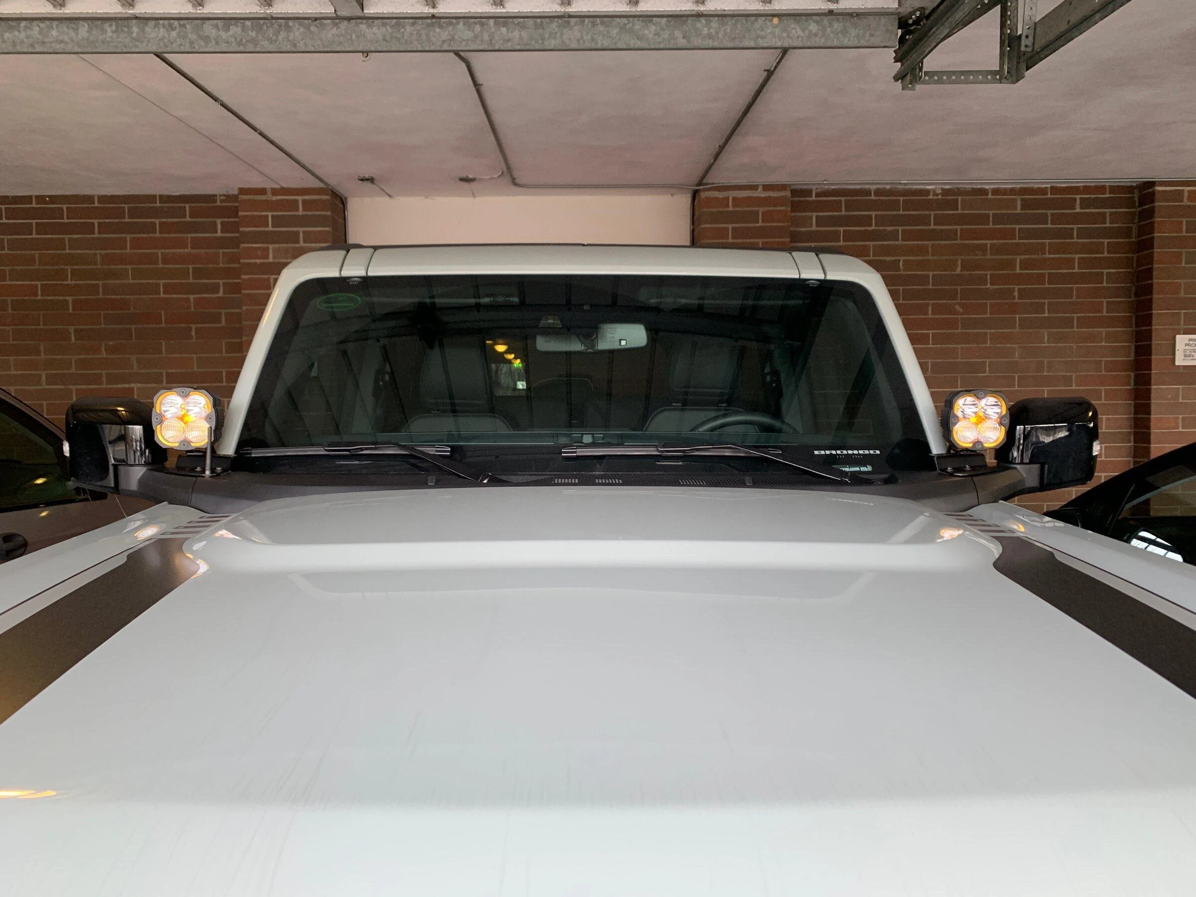 Ford Bronco KC Flexera 4 A pillar mounting question IMG_4967