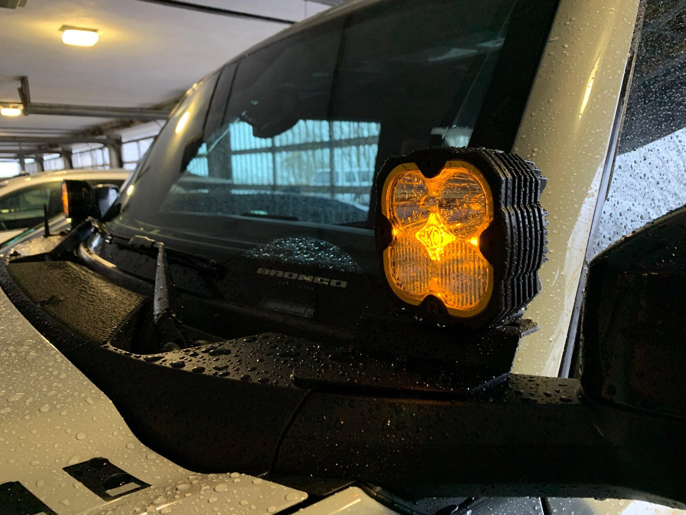 Ford Bronco KC Flexera 4 A pillar mounting question IMG_4973