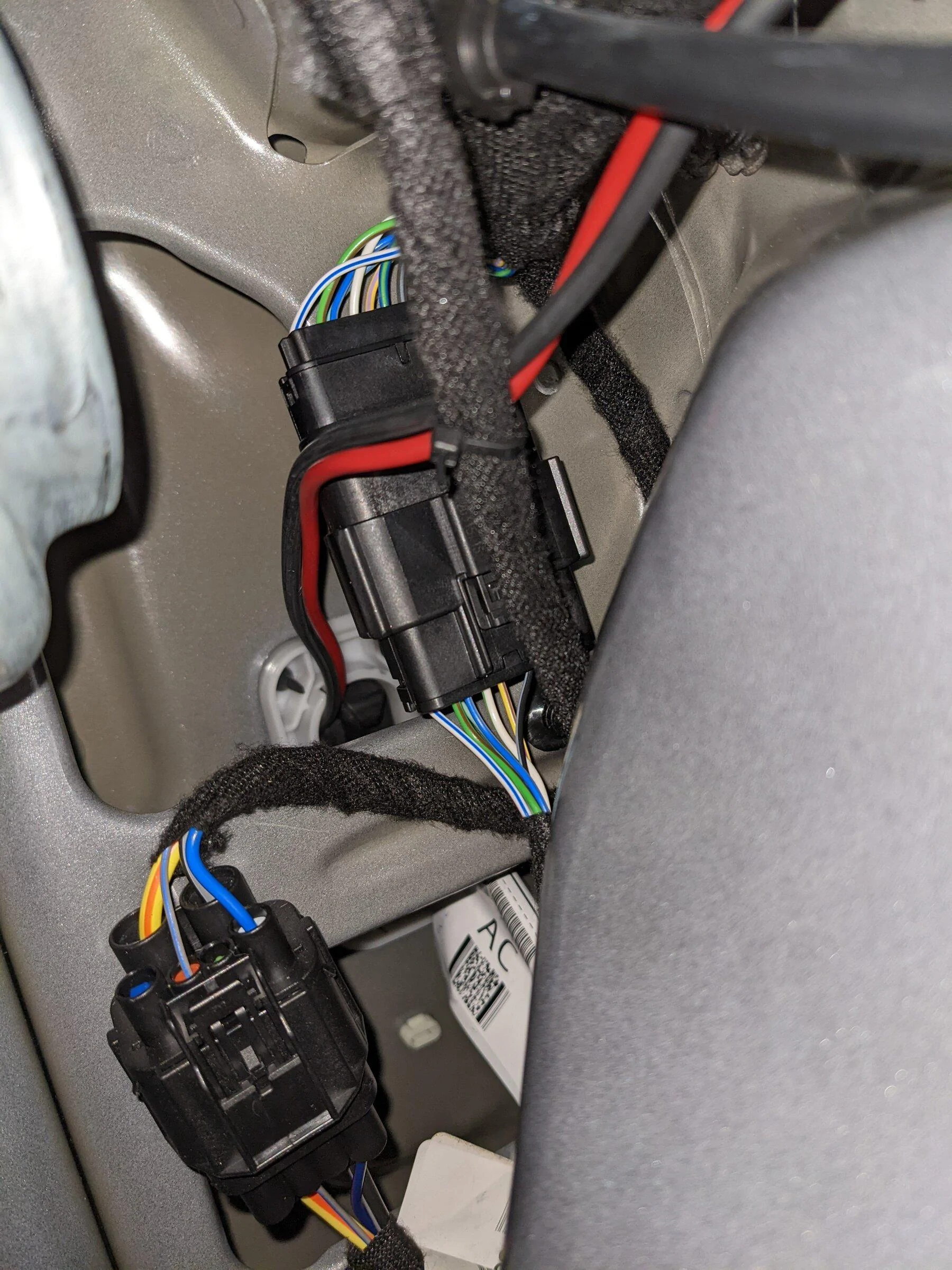 Ford Bronco Curt Plug-and-Play No-Splice Trailer Wiring Harness Out For Bronco PXL_20211218_214034299