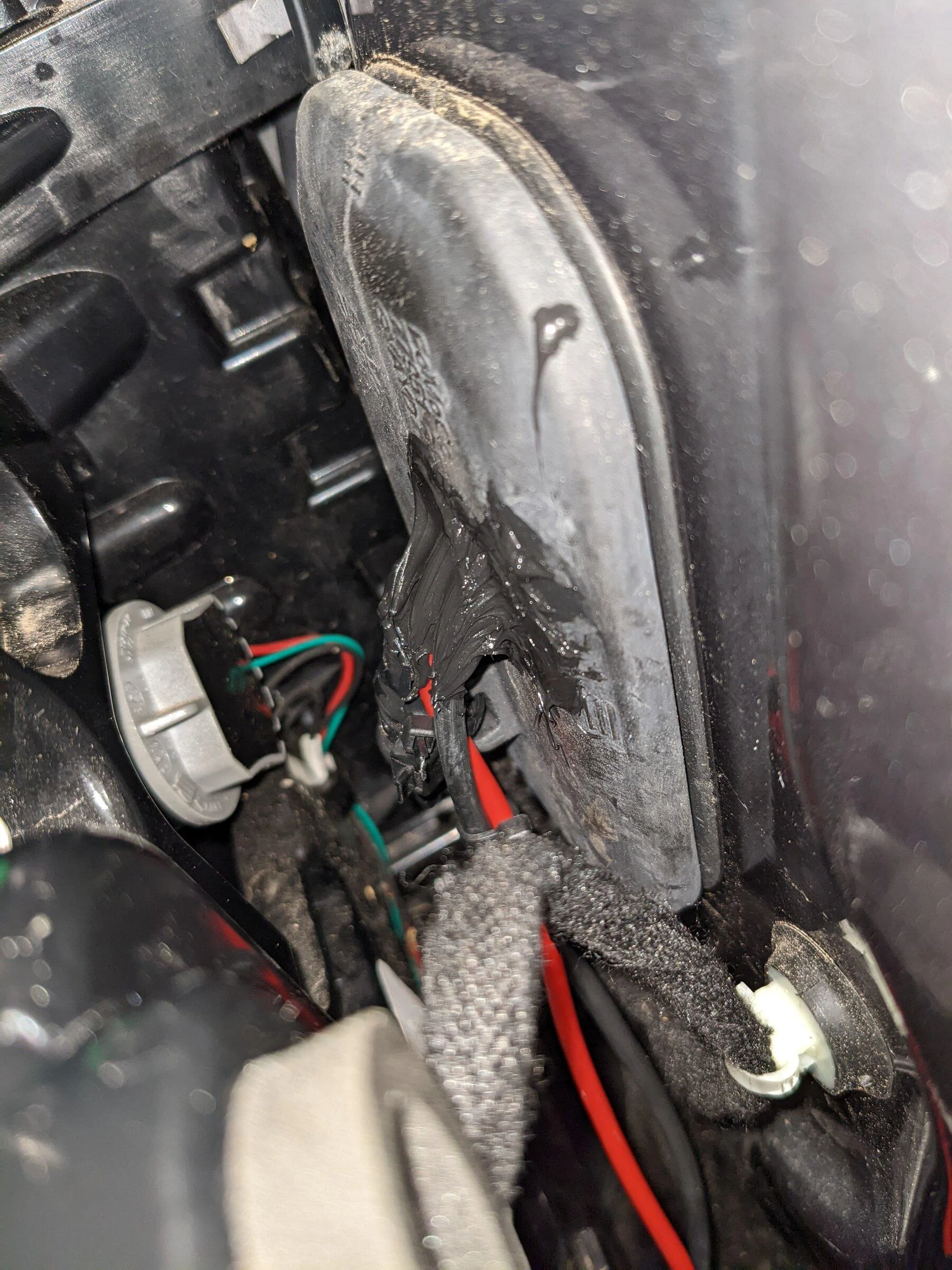 Ford Bronco Curt Plug-and-Play No-Splice Trailer Wiring Harness Out For Bronco PXL_20211218_041337640