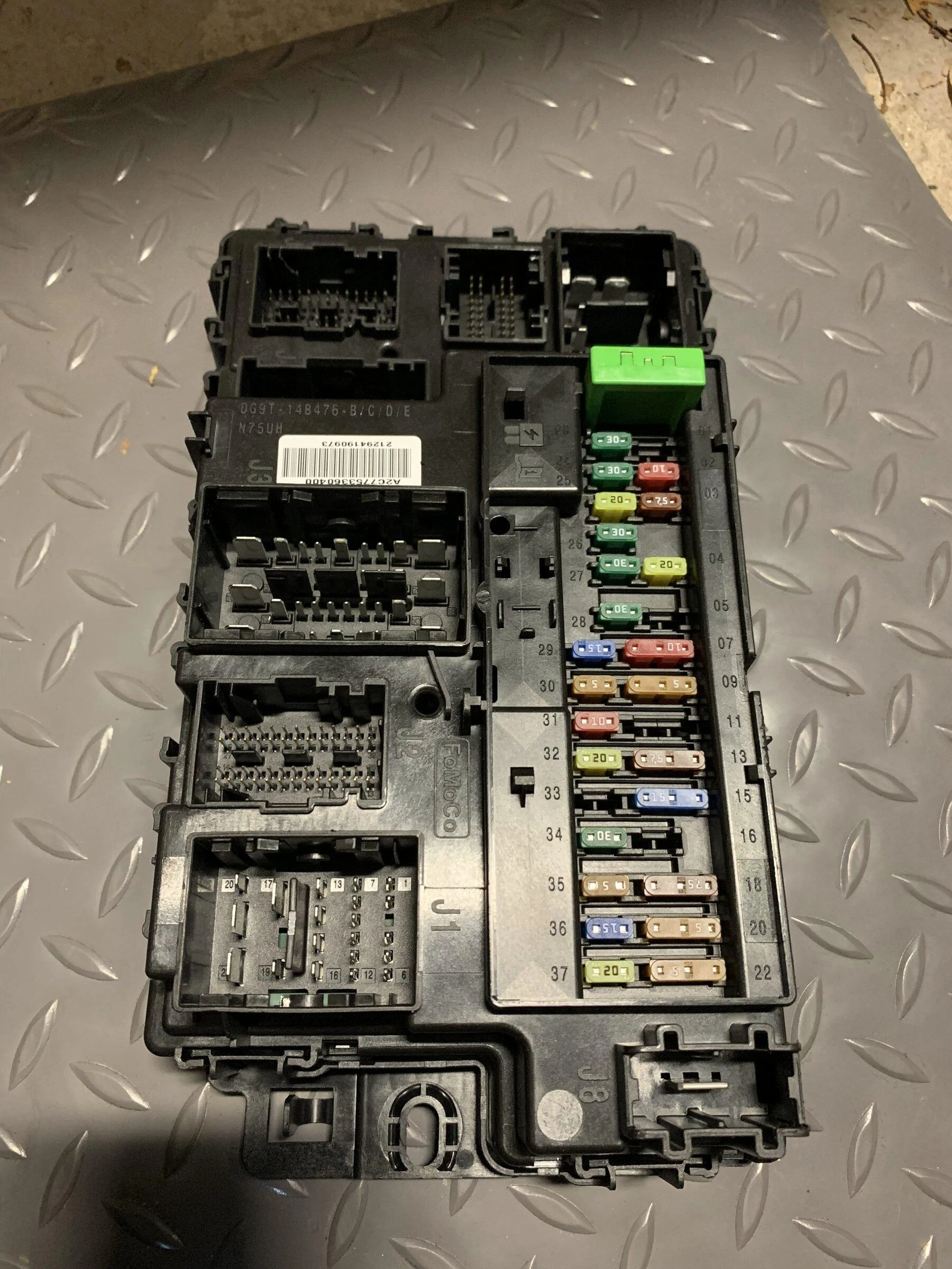 Ford Bronco Mobile Ham Radio Install - Yaesu FTM-300 20211127_145835047_iOS