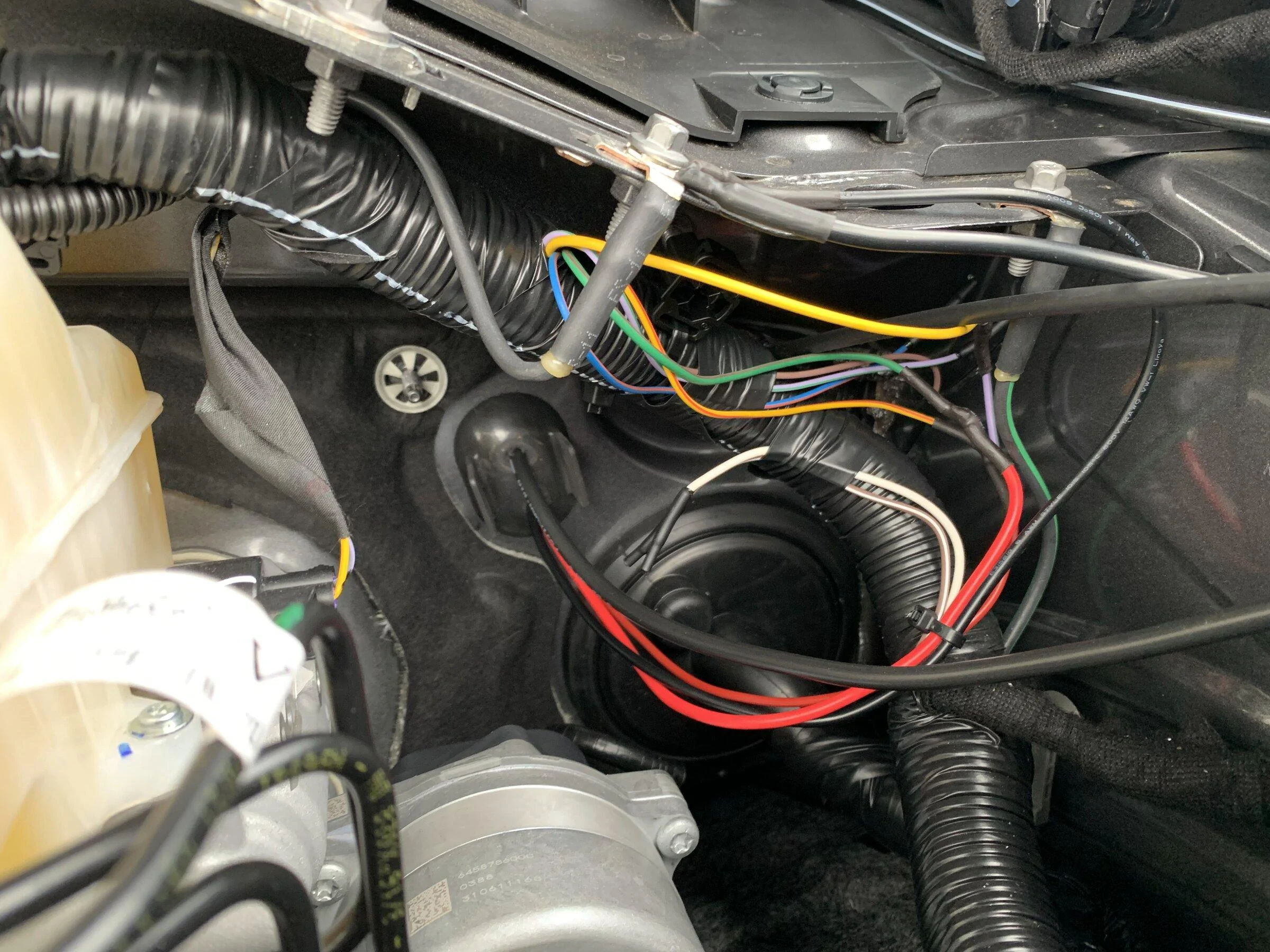 Ford Bronco Mobile Ham Radio Install - Yaesu FTM-300 20211219_154608544_iOS