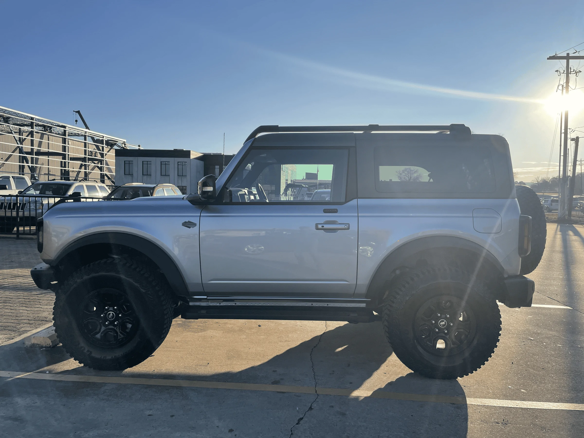 Ford Bronco Is no one ordering iconic silver? tempImage70UZ1f