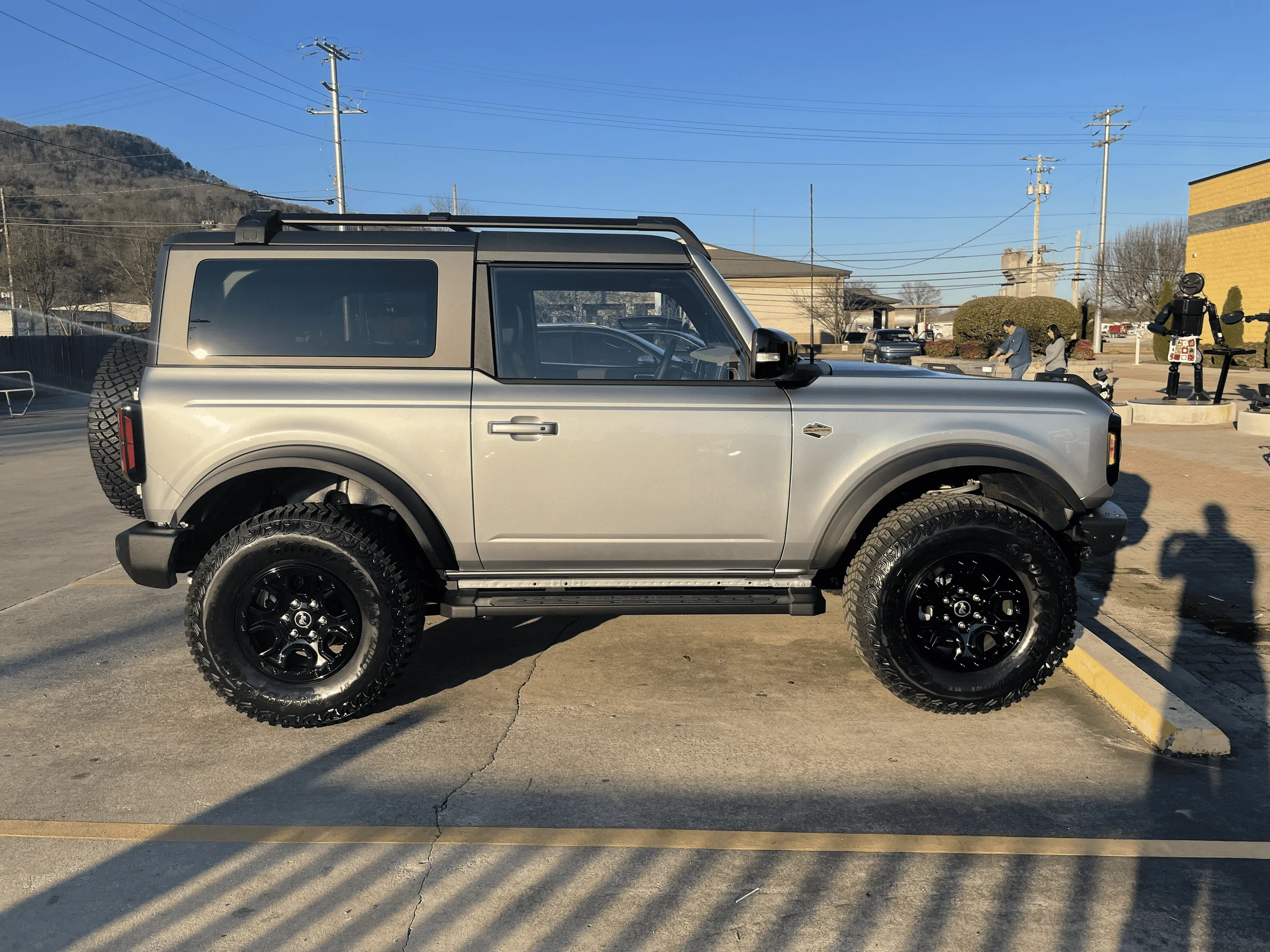 Ford Bronco Is no one ordering iconic silver? tempImageb55tkO