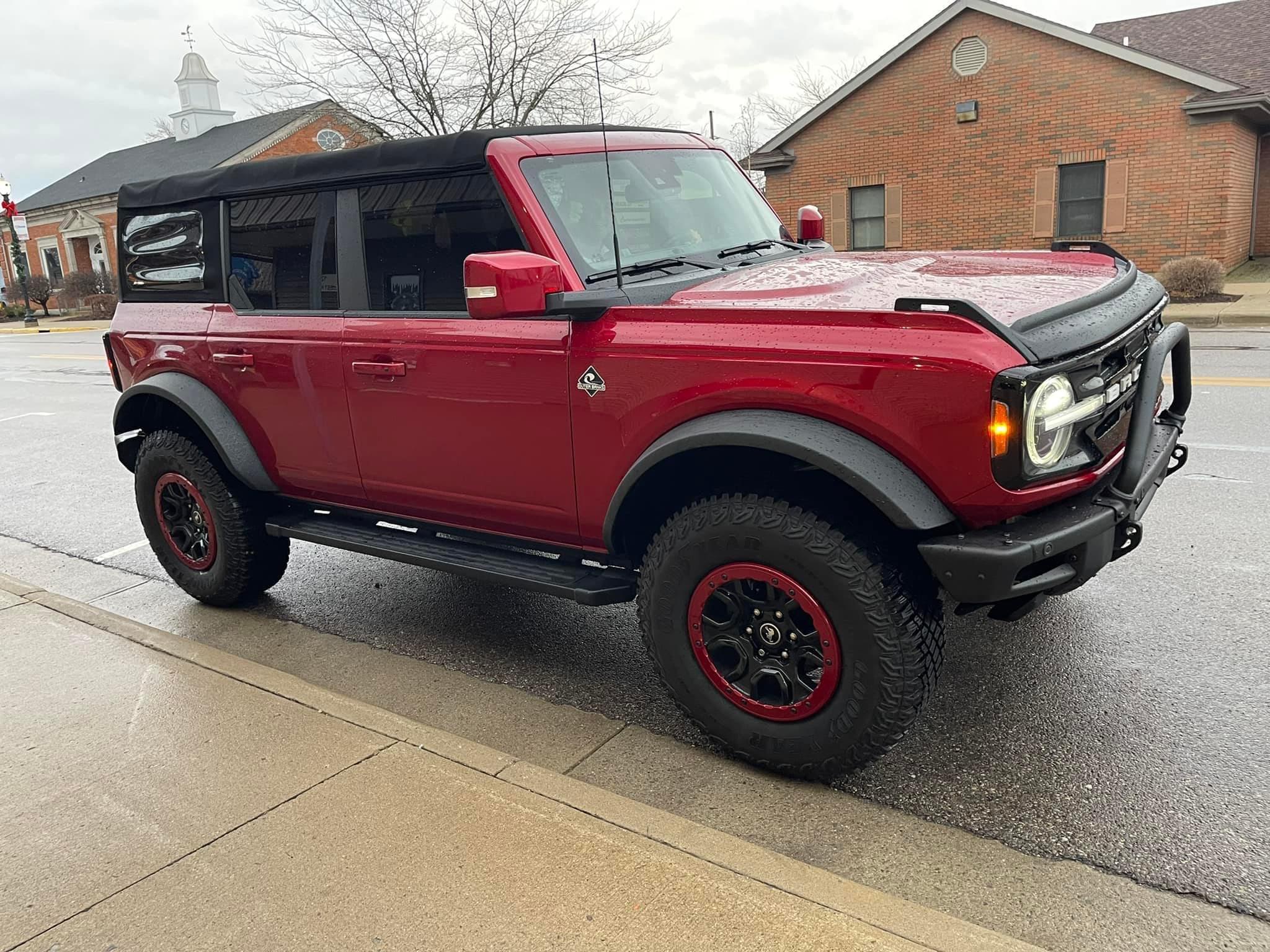 Ford Bronco Anyone else hate the silver beauty rings? E2A7F9EA-97FF-42D4-B4D7-35A0C25B05FA
