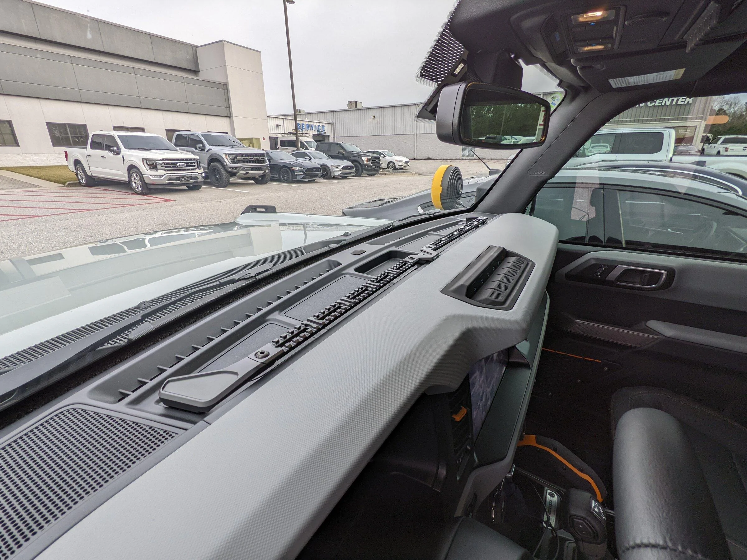 Ford Bronco Installed Archetype Racing BAM-BYOD Rail PXL_20211220_205052299