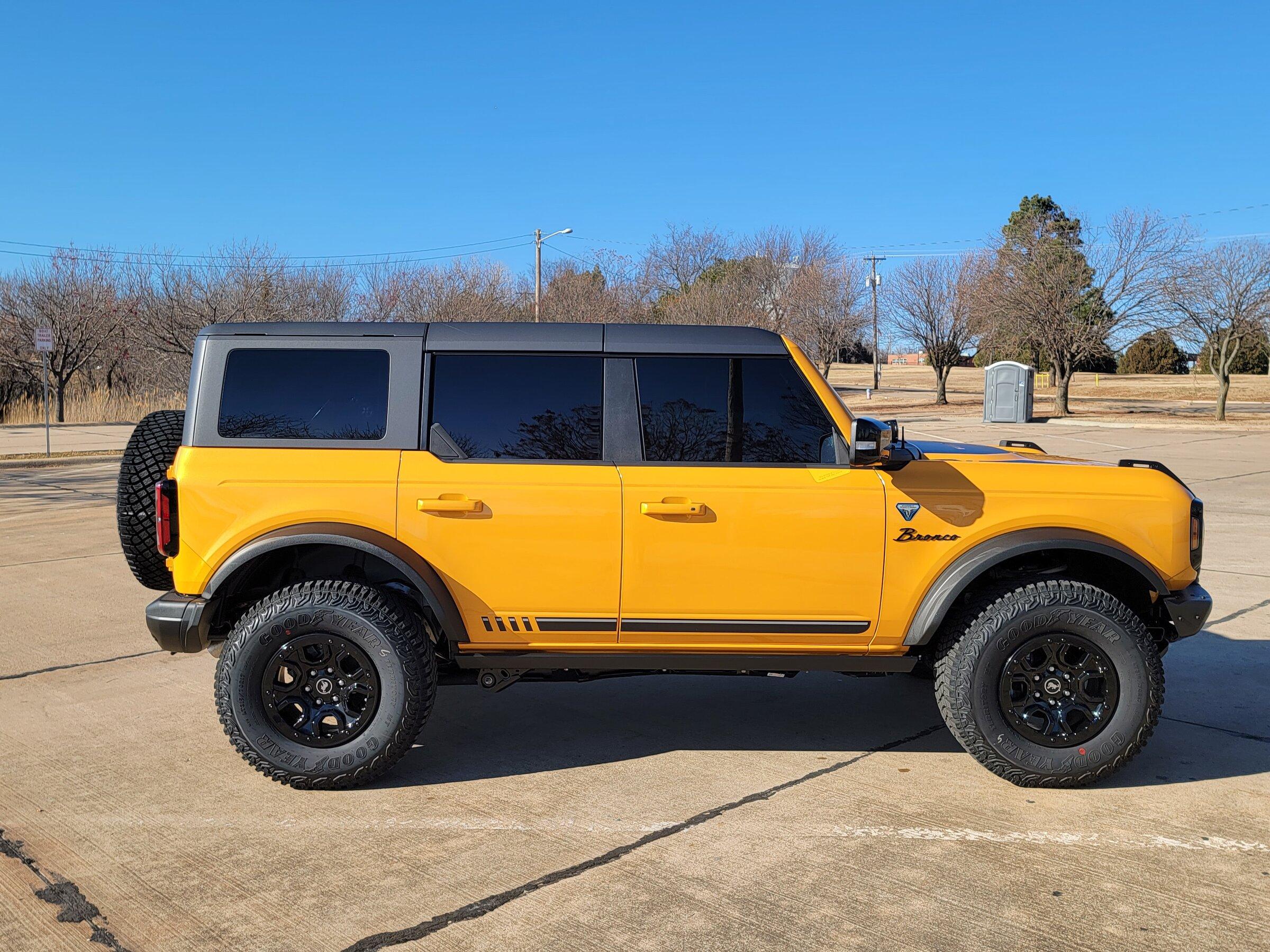 Ford Bronco CYBER ORANGE Bronco Club 20211220_135112