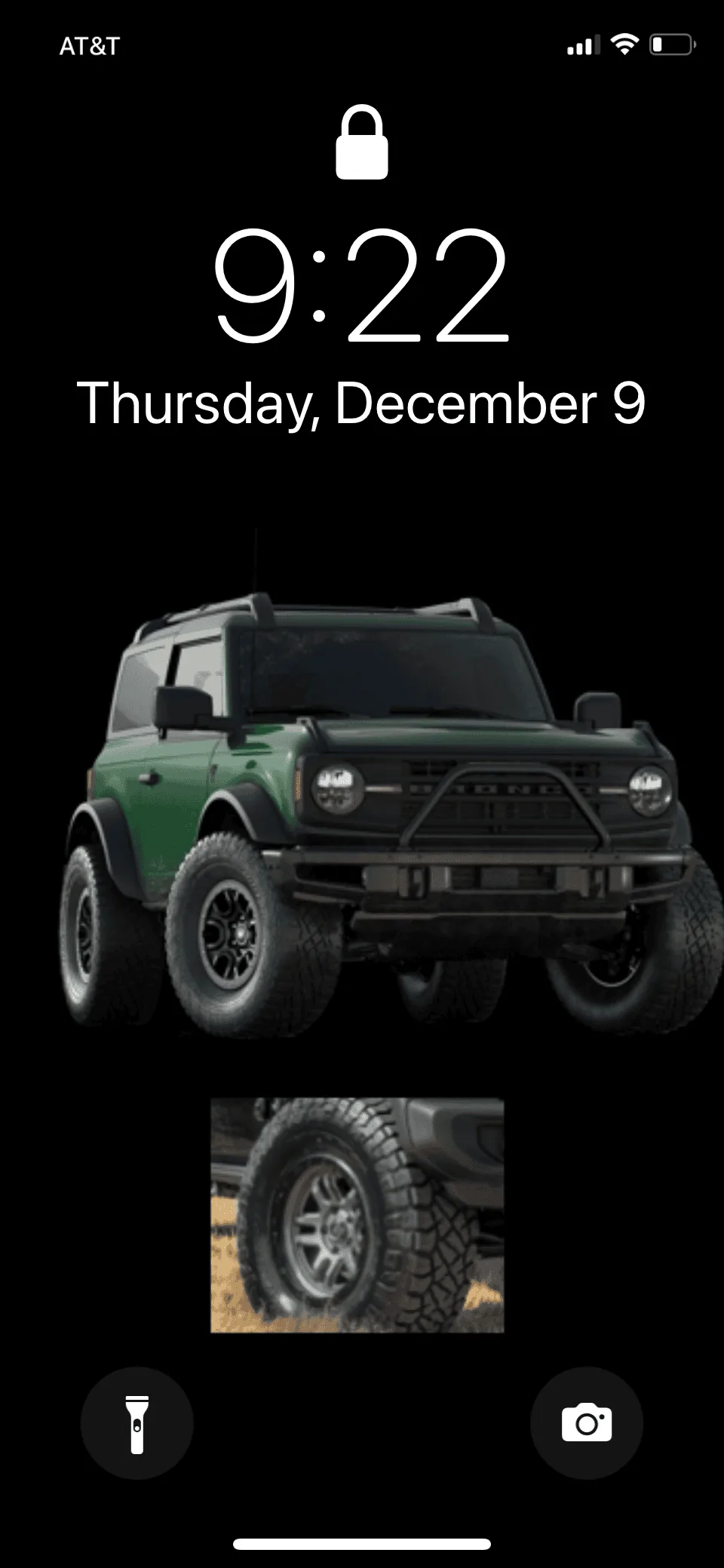 Ford Bronco 2-Door Bronco Glamour Shots? E0FD5BDD-1EFC-4769-9F26-D59326B220BB