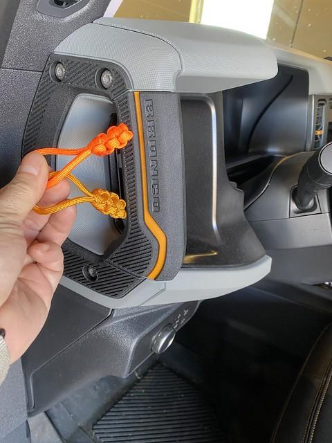 Ford Bronco Grab handles?? 51766881290_7f2035dc07_z