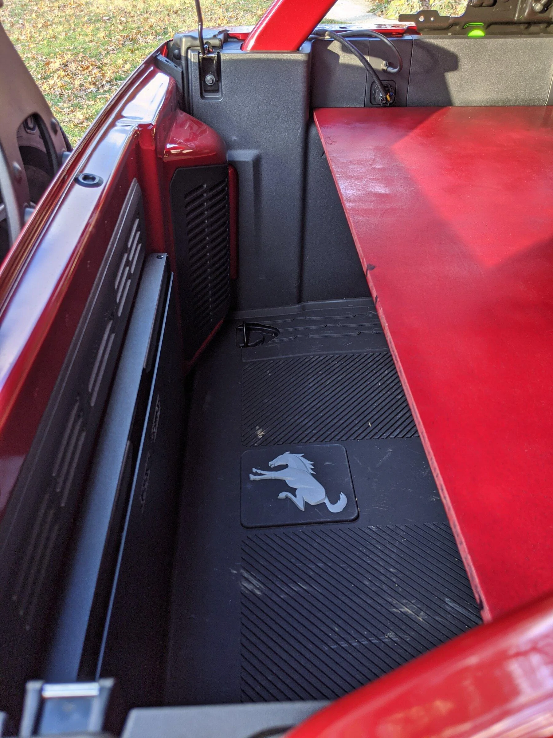 [DIY] $28 trunk storage shelf for 4 door Broncos. No cutting required ...