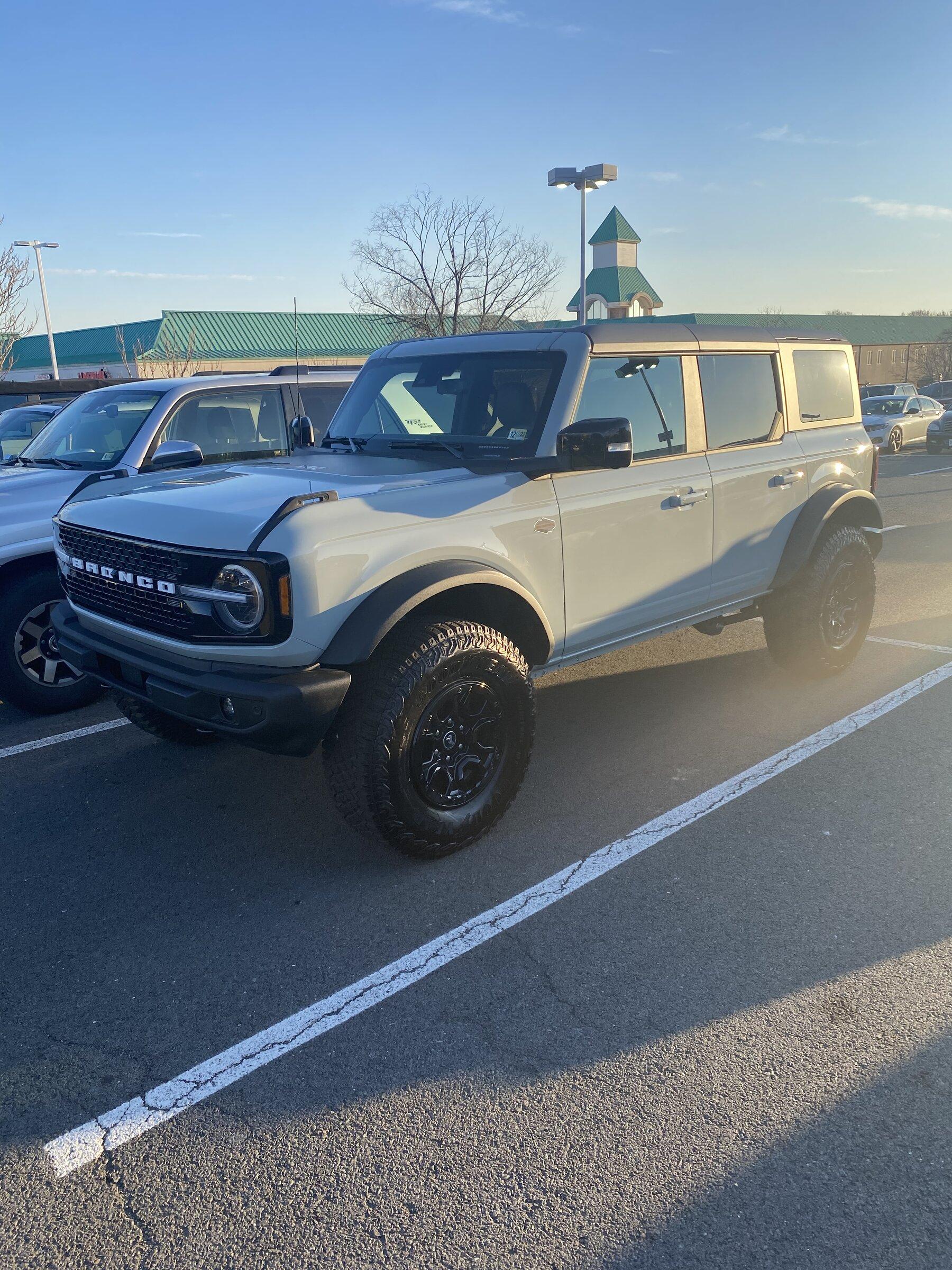 Ford Bronco *** DIRT MOUNTAIN Broncos - Built, Shipped, Delivered Tracker*** 3CDF1949-33C8-422F-B4A8-0FF56EBAFE9B