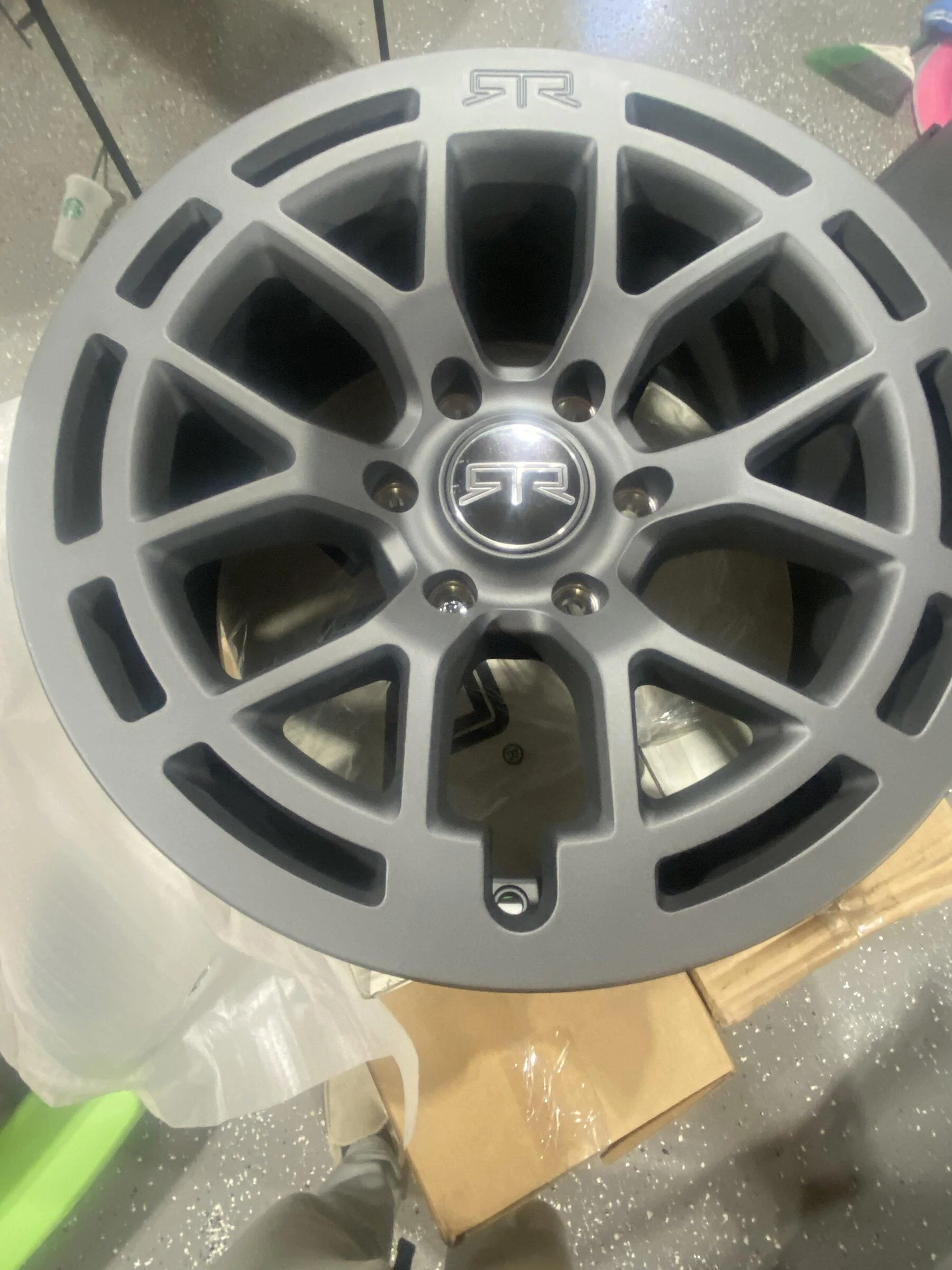 Ford Bronco $950 RTR 6 bronco wheels 5C59BA3D-BEA9-4BB9-A317-74FB261B3754