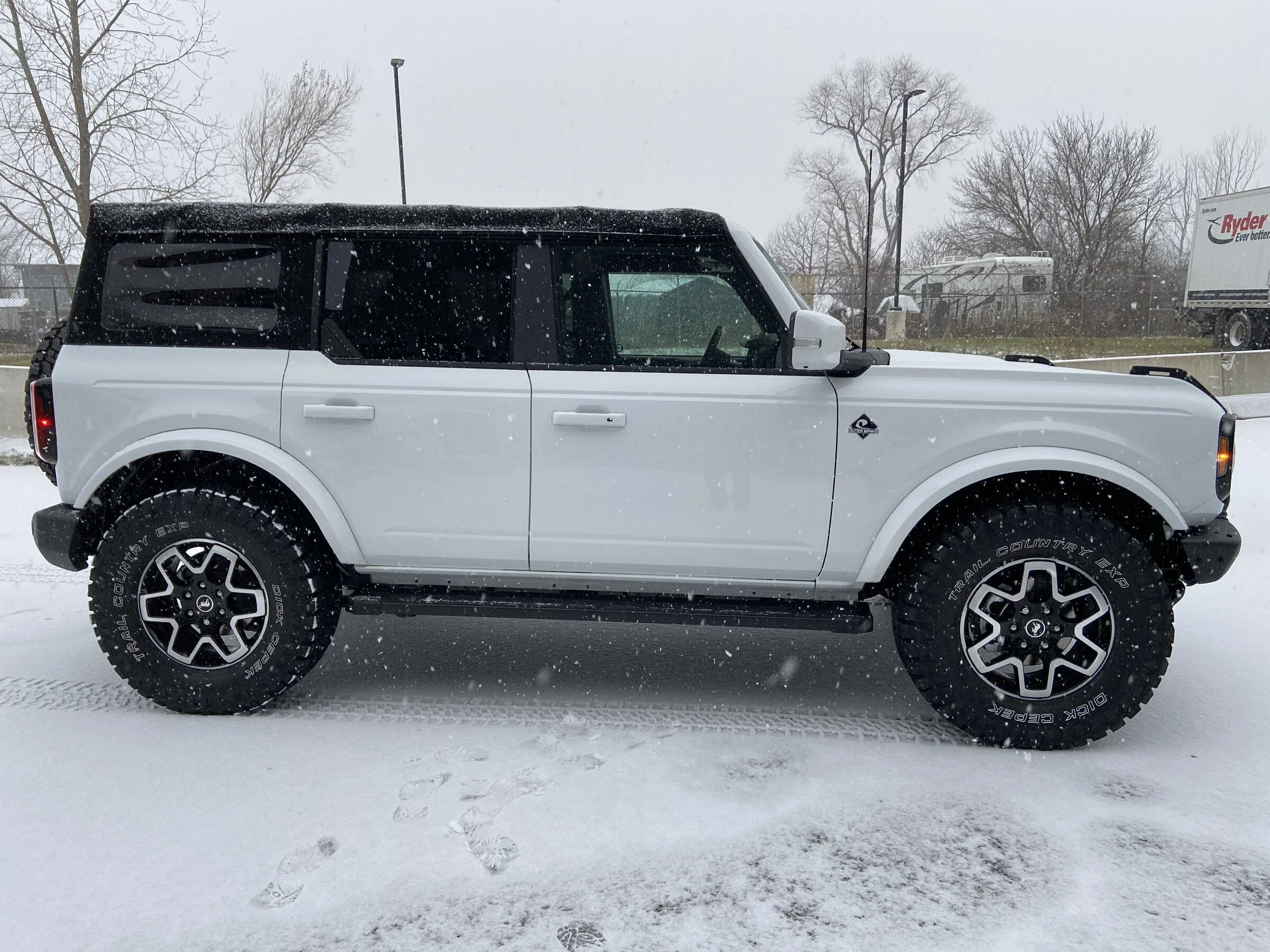Ford Bronco Show us your installed wheel / tire upgrades here! (Pics) 52017242-75E7-4B7F-9DAA-2E8401CEF1E4