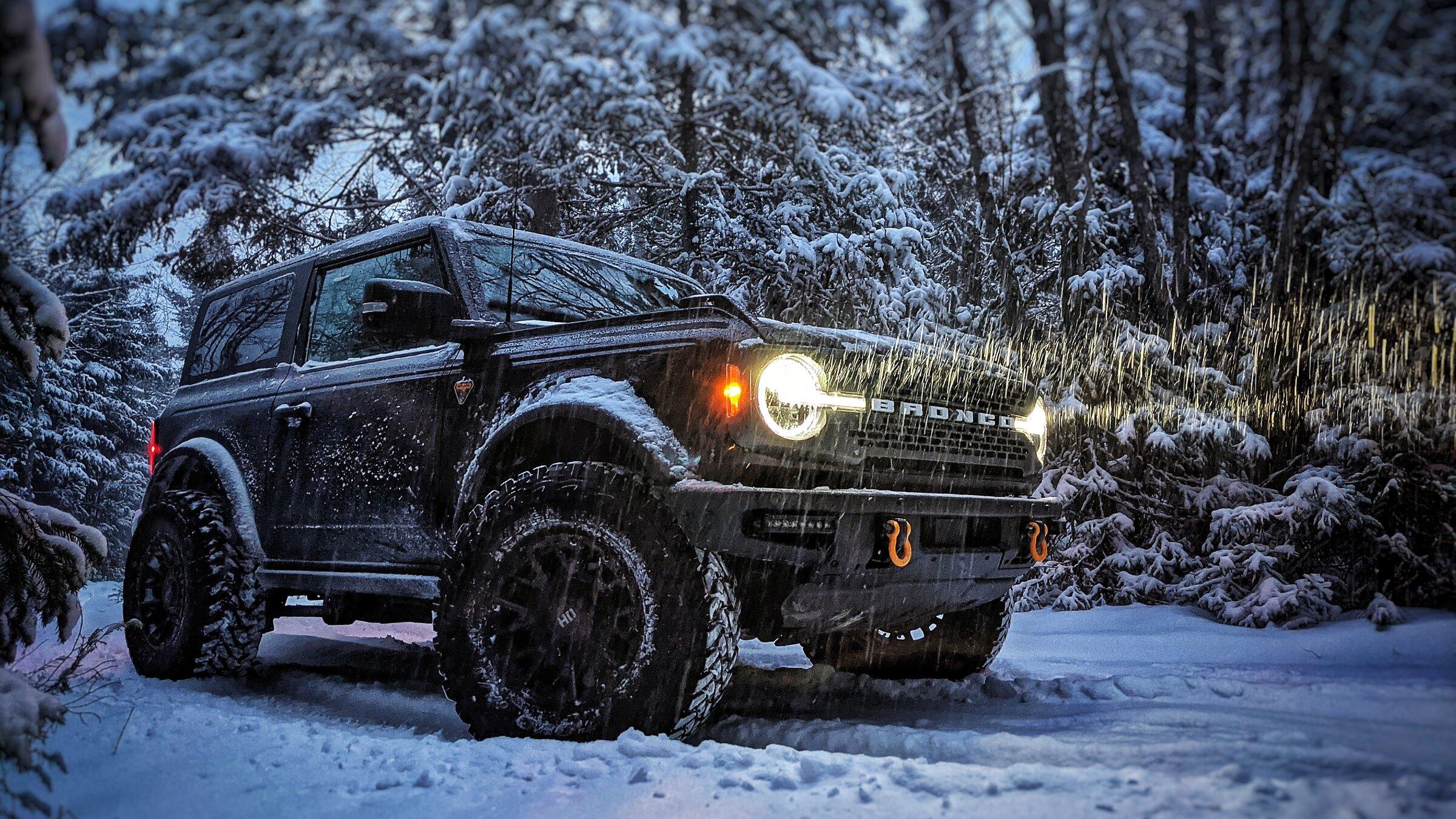 Ford Bronco Badlands Action in a Snowstorm PXL_20211222_204124951-01-01