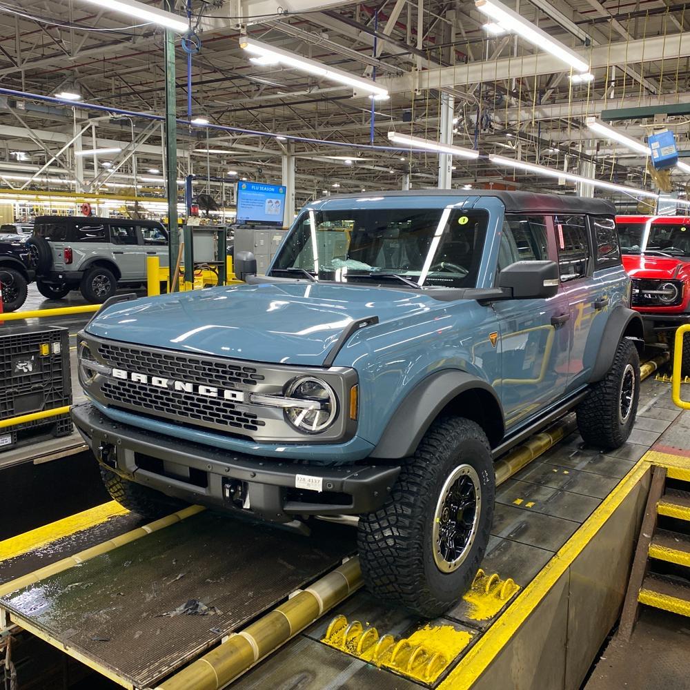 Ford Bronco Bronco is a Beautiful Beast. My Dealer Delivered. IMG_0015.JPG