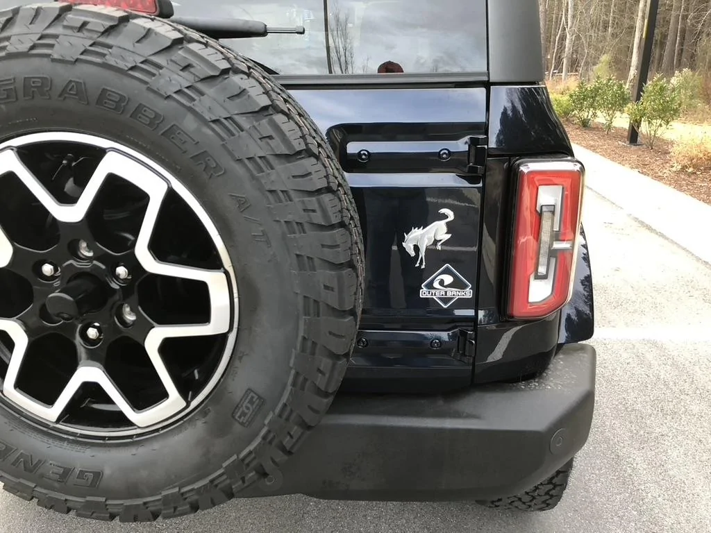 Ford Bronco Bronco Emblem from Bronco Depot EF2003E8-D7D8-4F32-9E94-D8C2B45A71C2_1_105_c