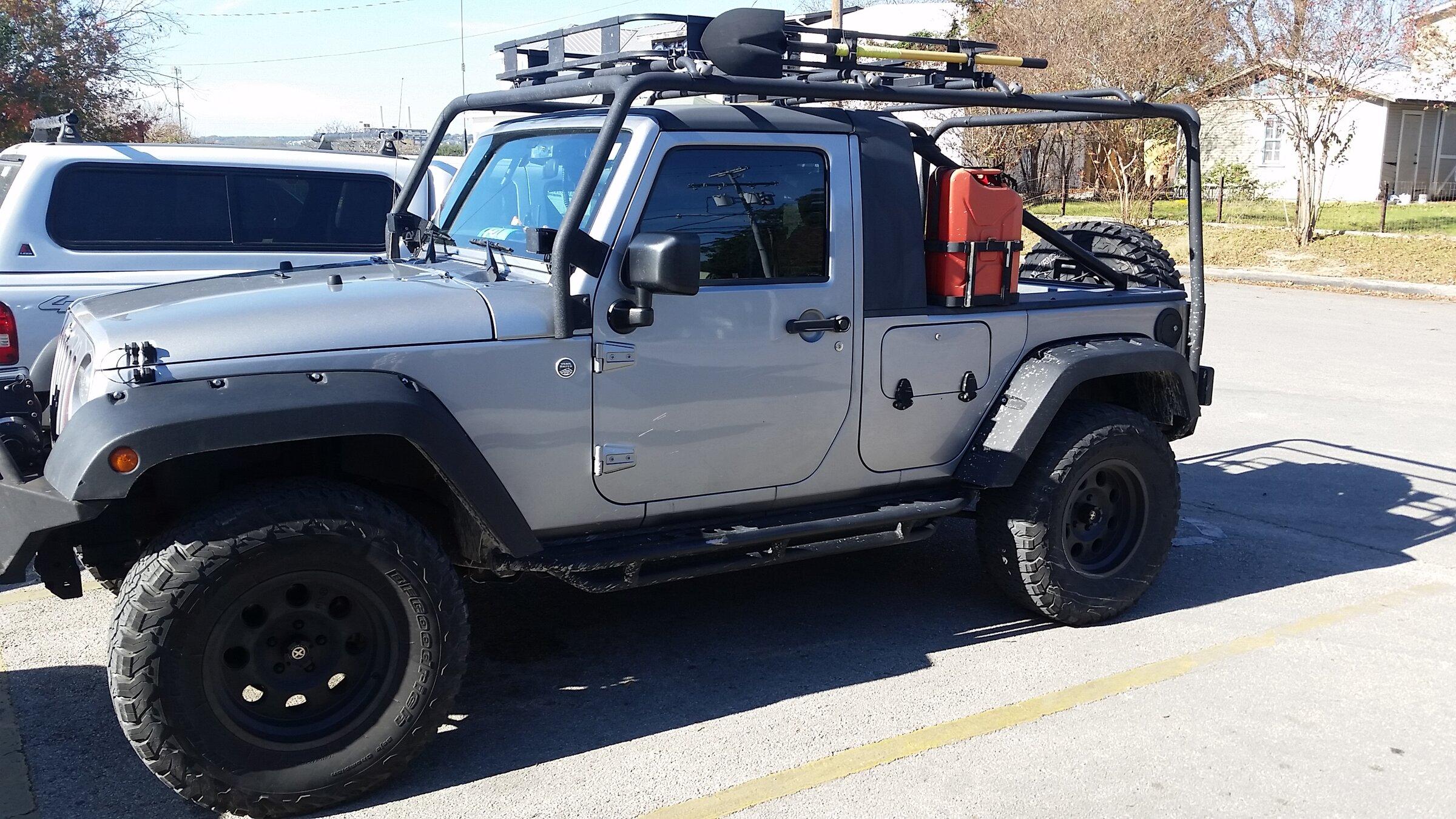 lively_jeep_1.jpg