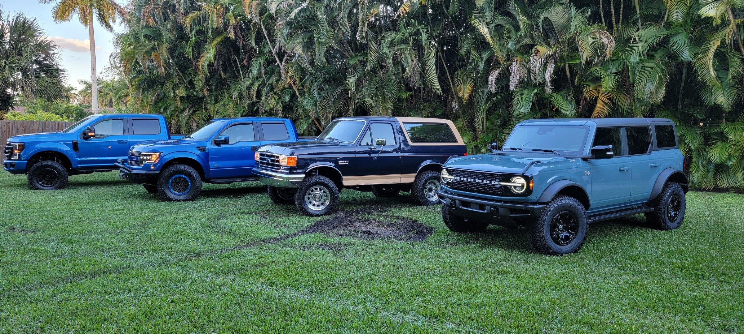 Ford Bronco Finally Took Delivery!!! Wildtrak Joins Blue Fords 20211224_170040