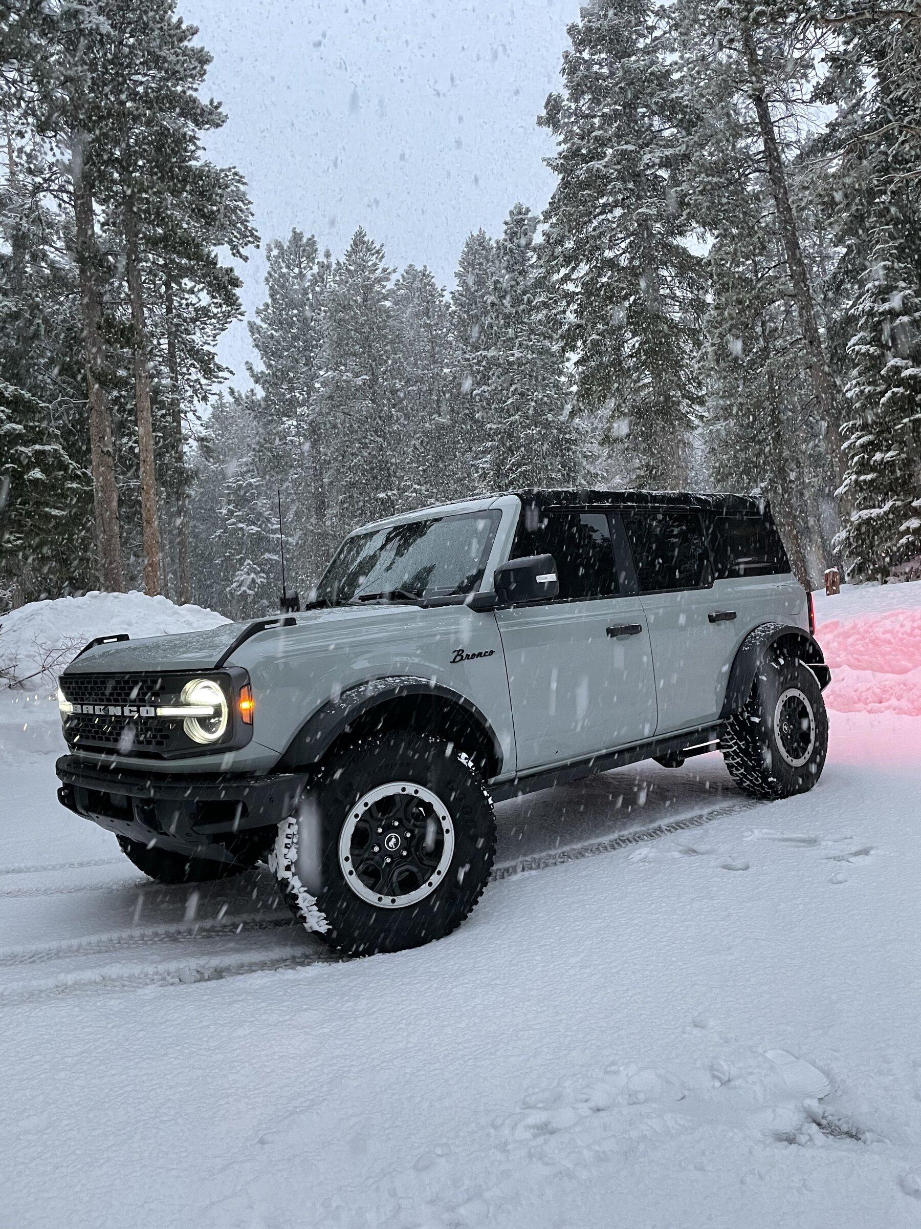 Ford Bronco Share your snowy Bronco pics! 4E555823-9CD7-44EE-8AC3-ACBF2C878EEF