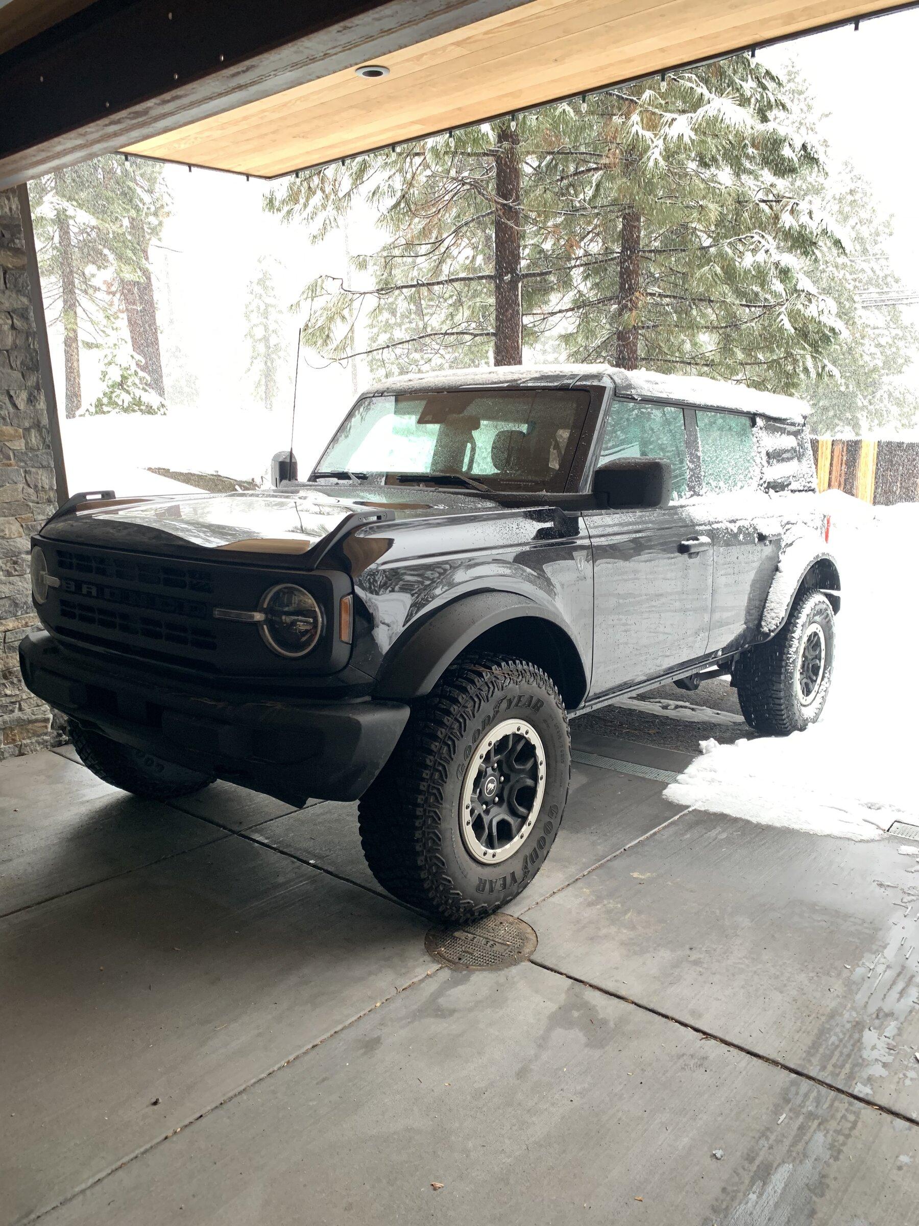 Ford Bronco Share your snowy Bronco pics! 399DACC4-8010-45E2-BB1C-A0FA7D335EF8