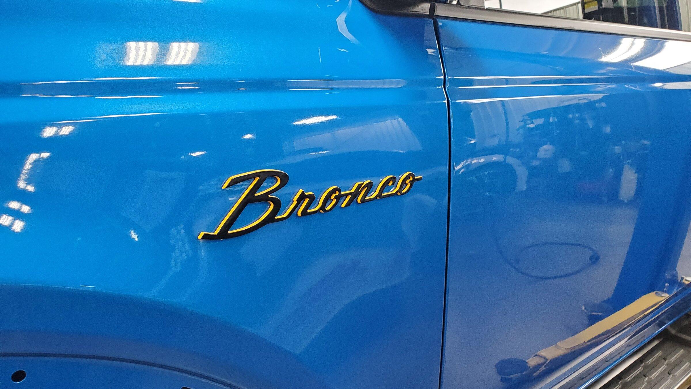 Ford Bronco Thanks vendors! Heritage script and dash inlay OB 20211224_133040