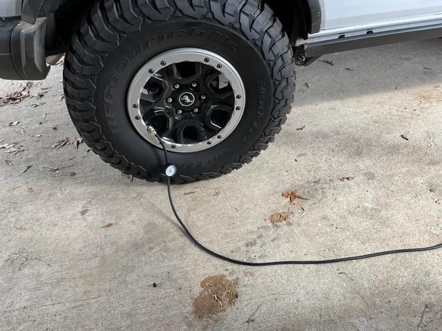 Ford Bronco 37x12.5r17 KM3s Sasquatch Badlands No Lift/Build Thread IMG_8638-1