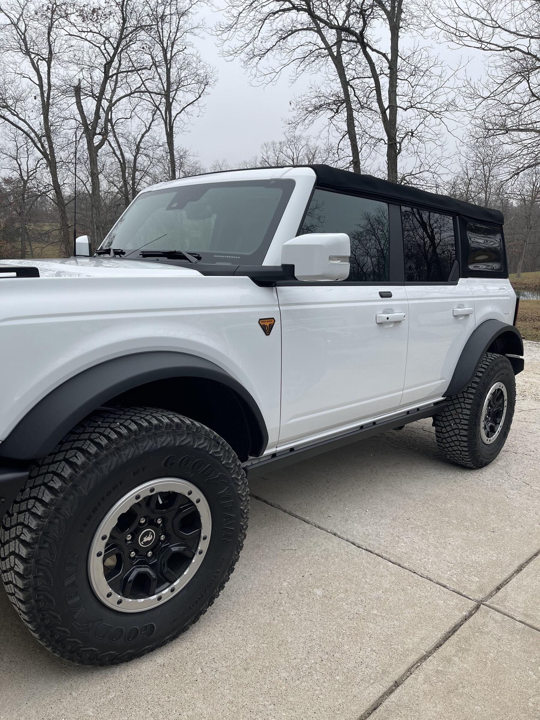 Ford Bronco Painted Mirror Caps and Door Handles Ordered 0FC3E4F6-2F9E-4600-8475-3F16BF89D160