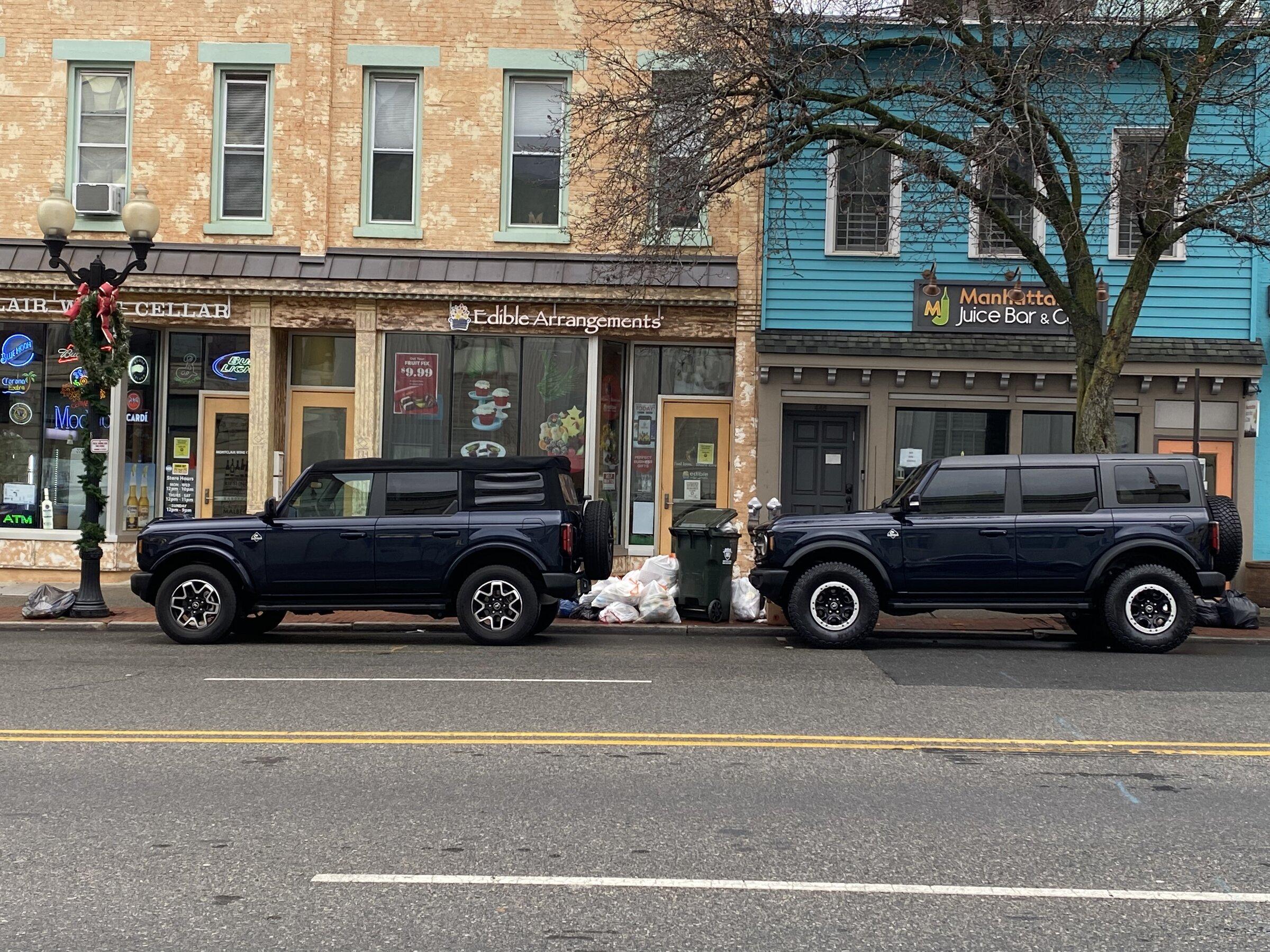 Ford Bronco Side by side - Found my non-Sasquatch twin (AMB OBX) 4C83876A-3859-4497-9A0B-9CE44FA753D1