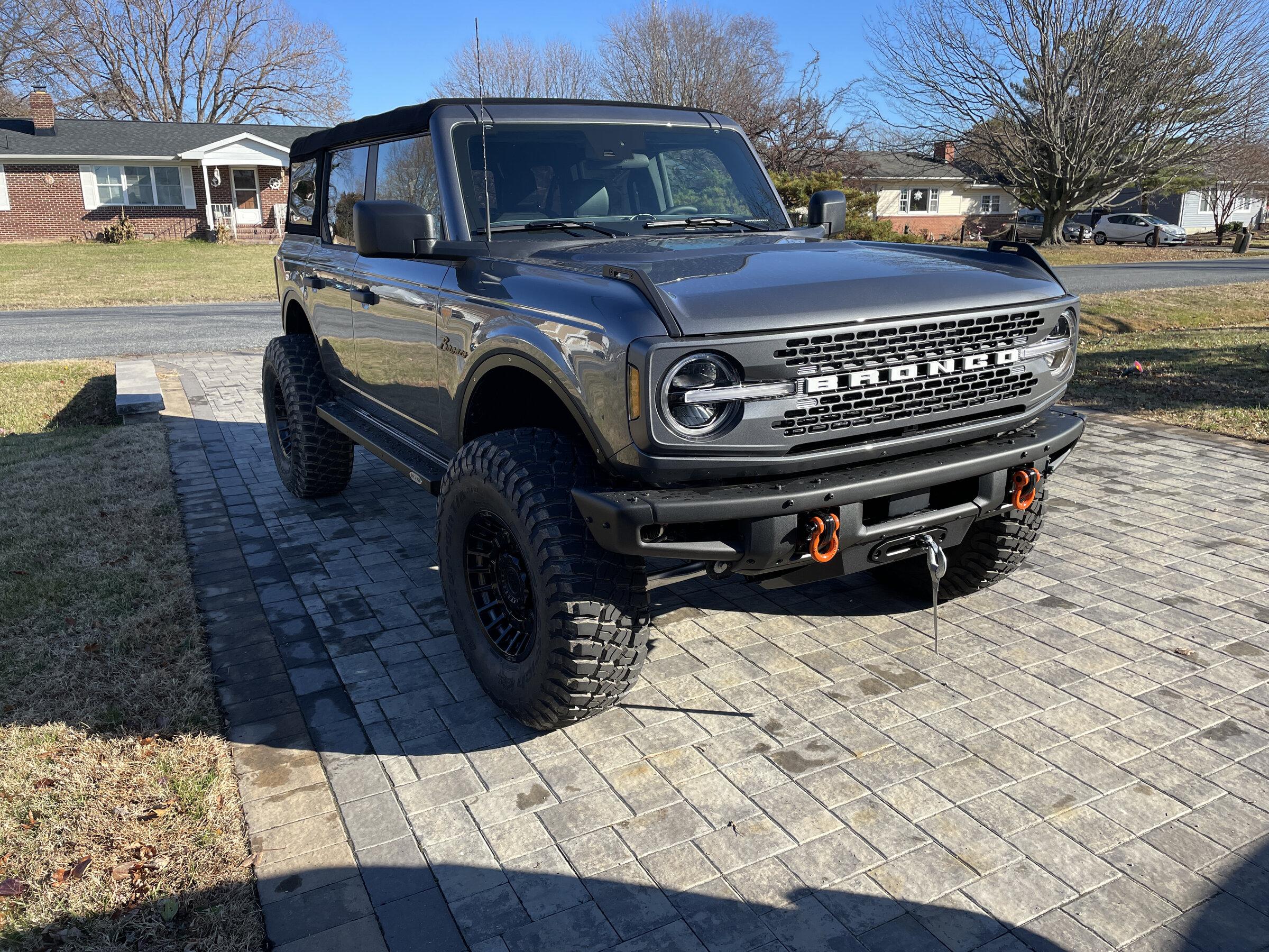 Ford Bronco CARBONIZED GRAY Bronco Club image