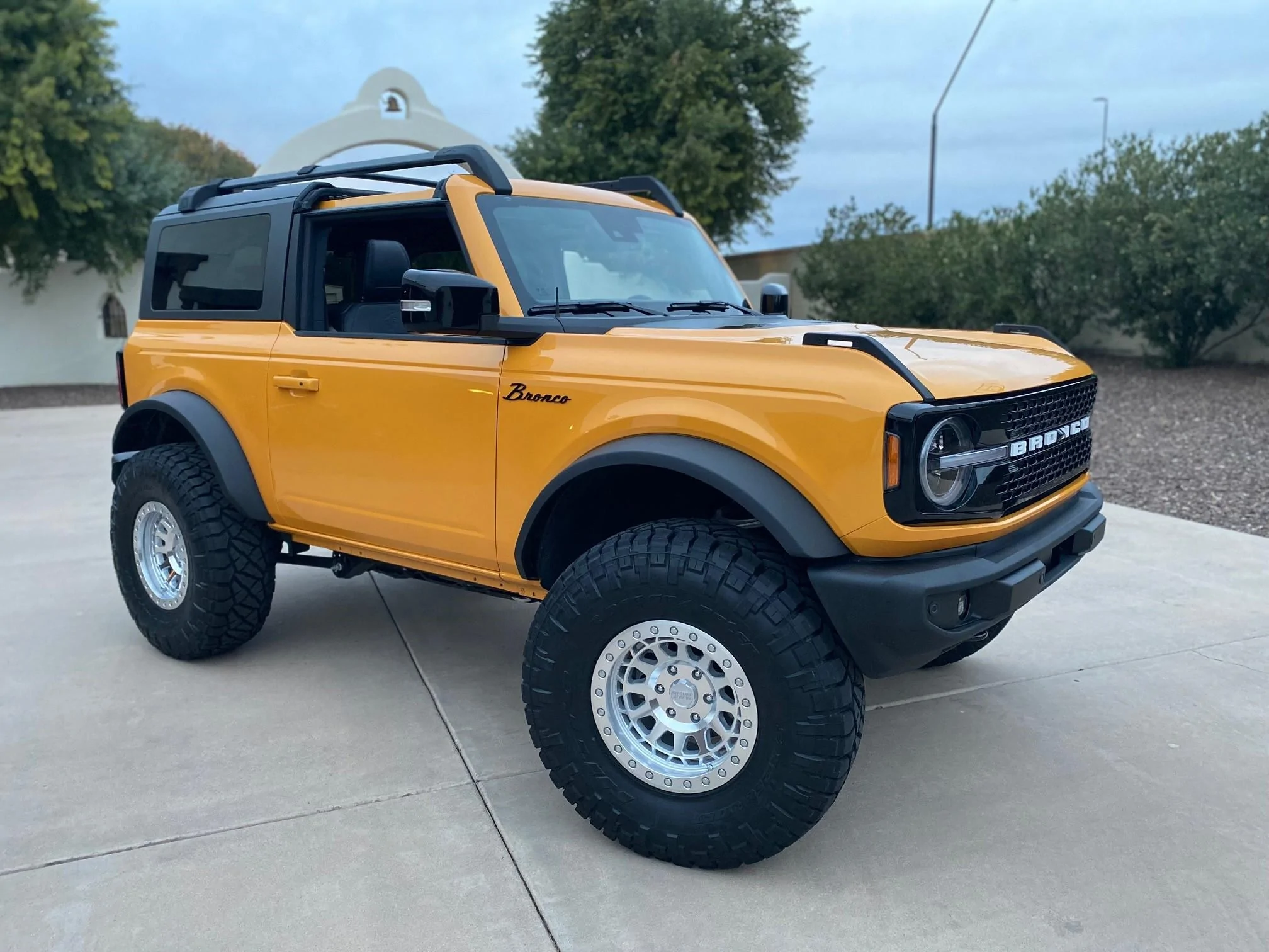 Ford Bronco 2-Door WILDTRAK ON 37'S, BEADLOCKS, & RPG LIFT Bronco3