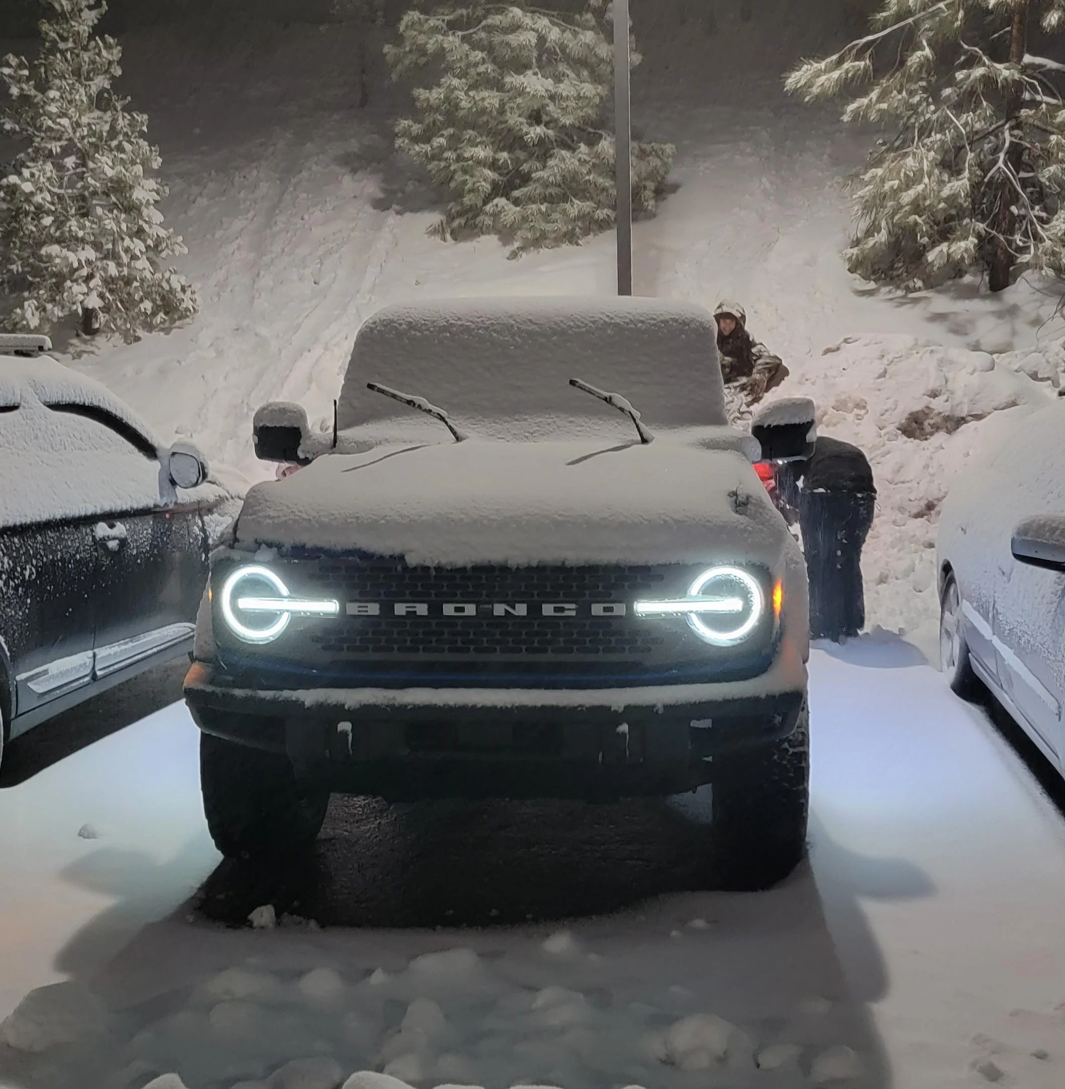 Ford Bronco Soft Top Bronco Survives Its First Snow Trials 20211225_171652_2