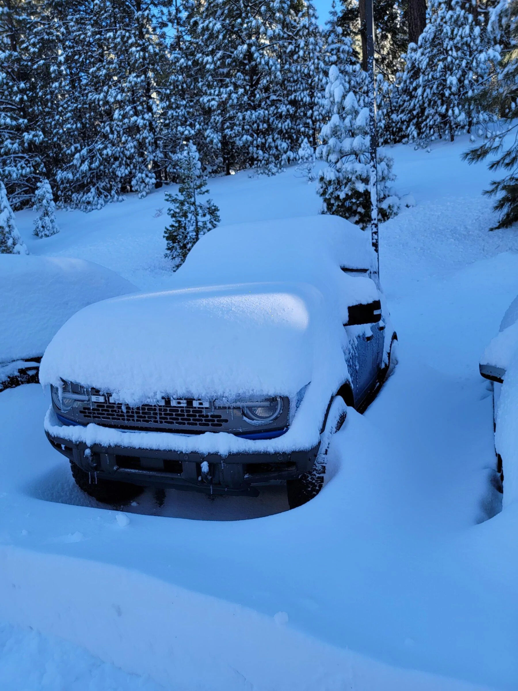 Ford Bronco Soft Top Bronco Survives Its First Snow Trials 20211226_090117