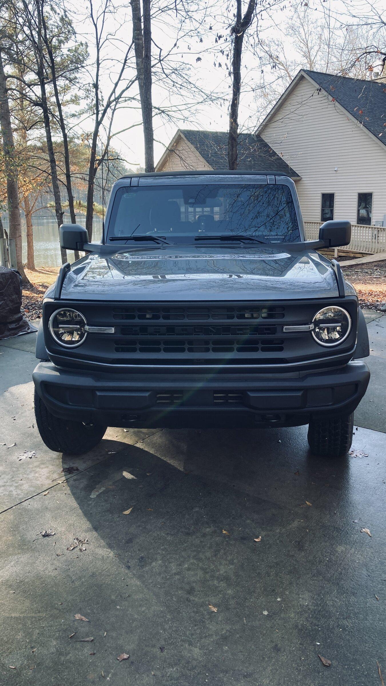 Ford Bronco Heritage Grill IMG_1600