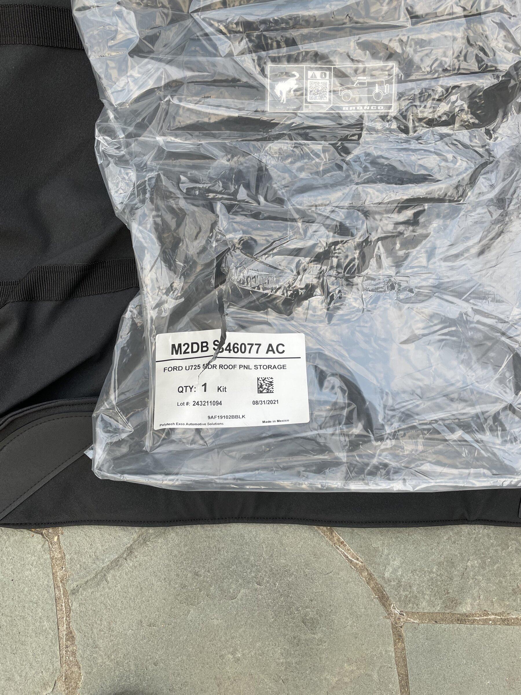 Ford Bronco WTS Hard Top Front Section Storage bags 526DAEA6-19F5-42BE-A2B8-B20380946EBA