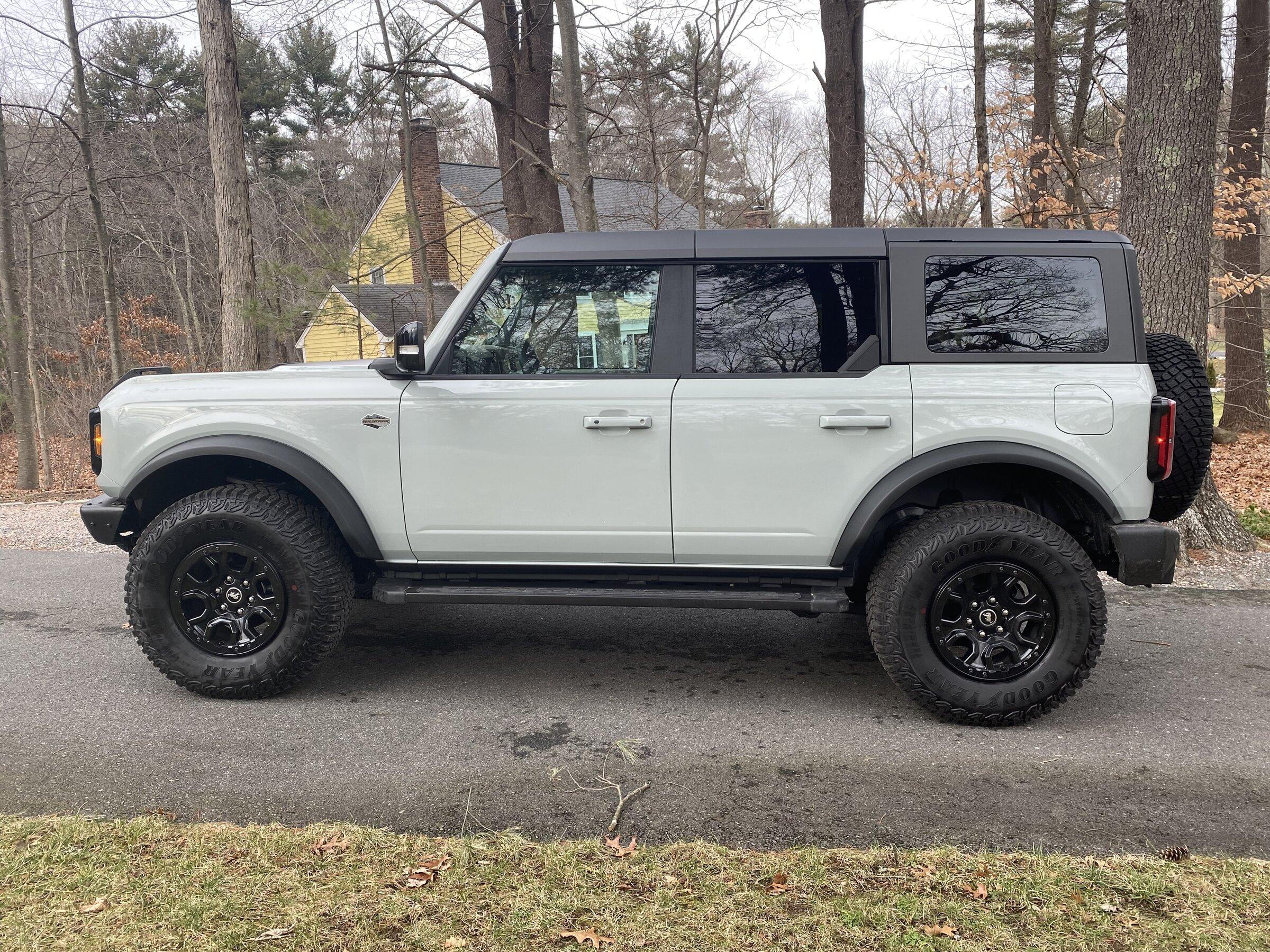Ford Bronco *** DIRT MOUNTAIN Broncos - Built, Shipped, Delivered Tracker*** F870C62B-01E6-4D30-AD7B-E2B3565F0C82