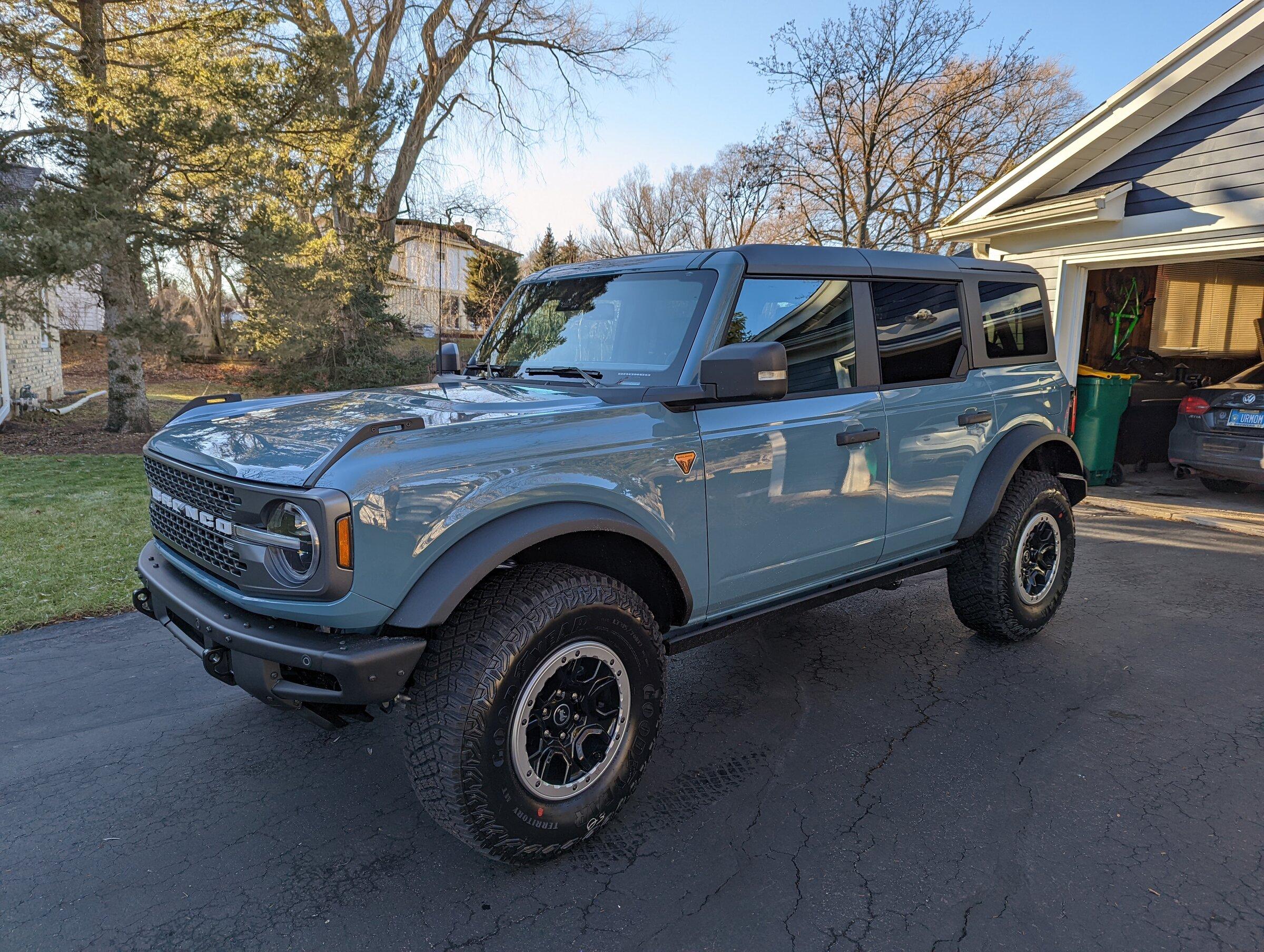 Ford Bronco Bronco, 2 Weeks in 1640661714907