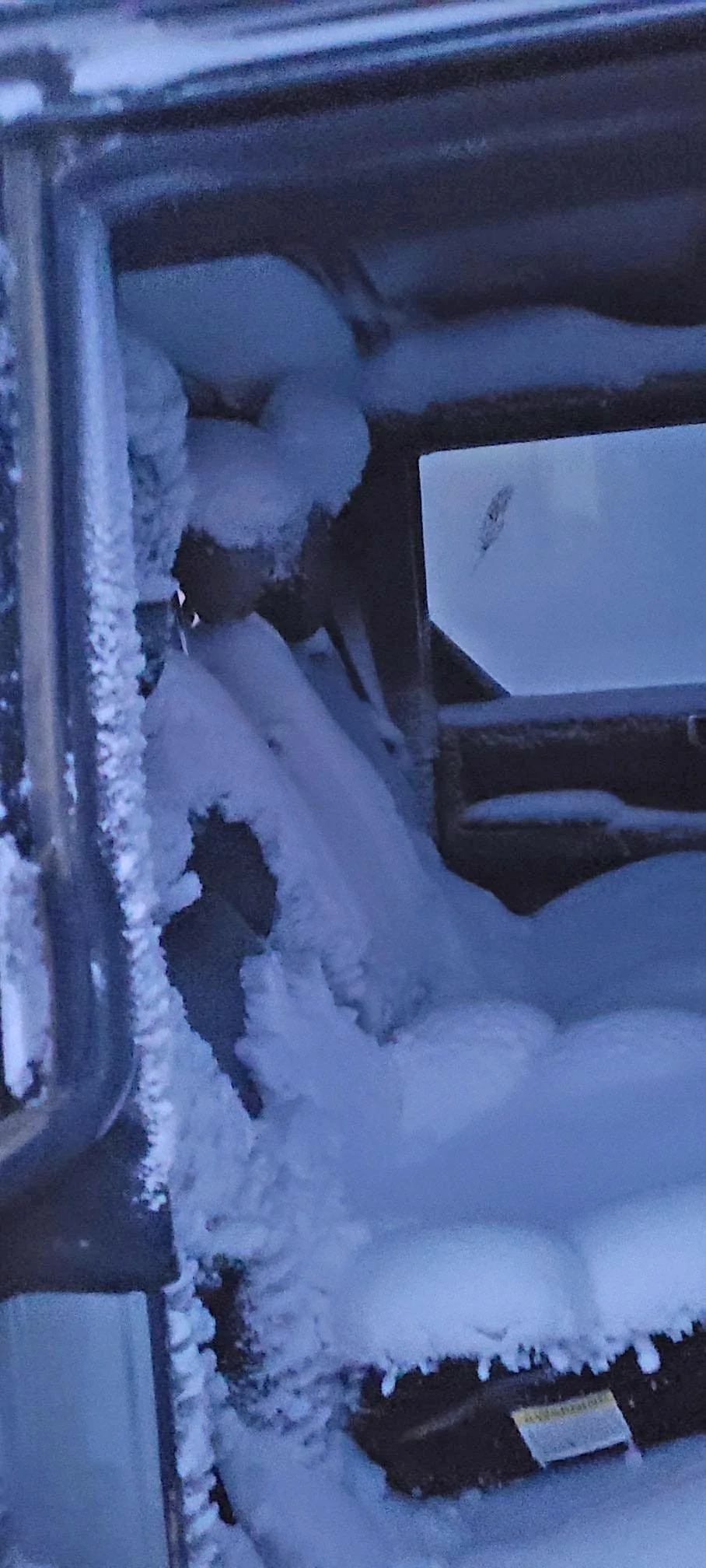 Ford Bronco Snow breaches inside of Bronco w/ soft top during blizzard claims owner 270188340_10209528713450544_6926594405371156354_n