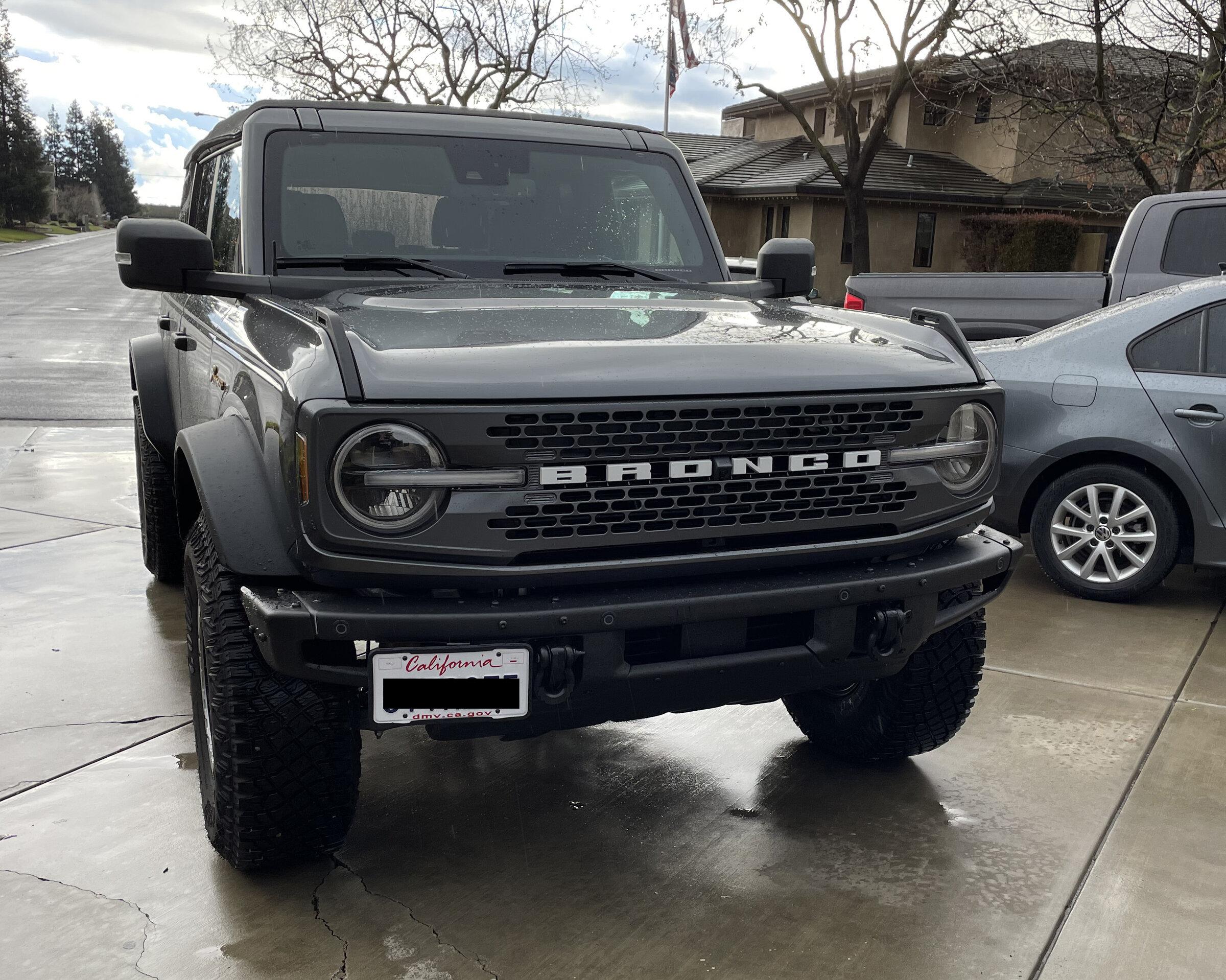 Ford Bronco Front license plate mount options? IMG_3017
