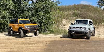 Ford Bronco FoMoCo... (with the recent leek, I'm feeling...) 2021-Bronco-First-Ride-Along-Event-1